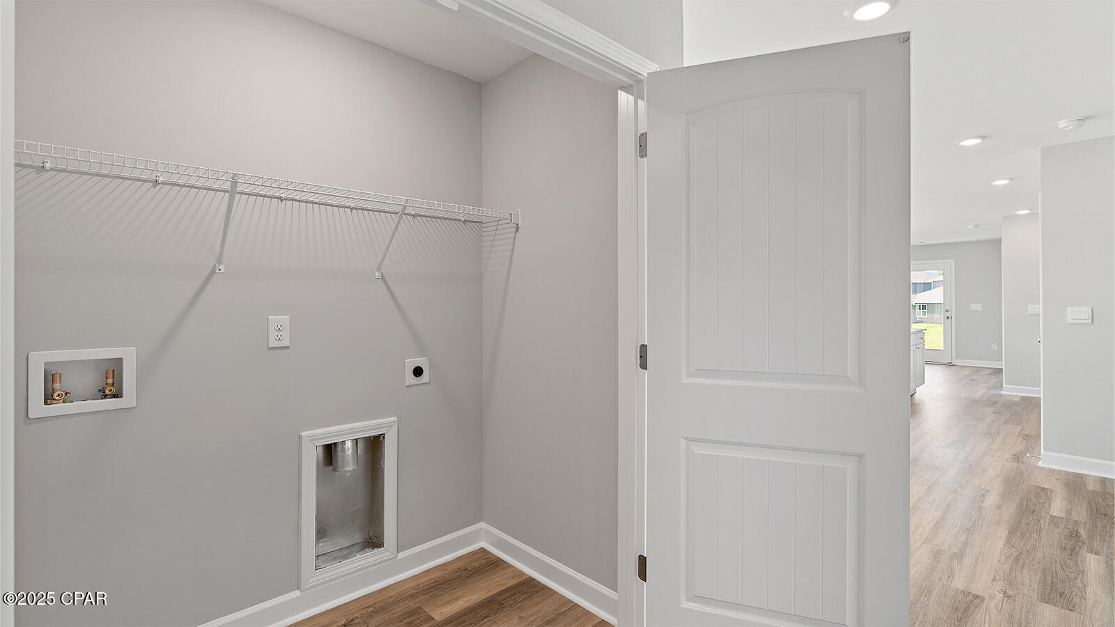 Colonial Landing - Residential