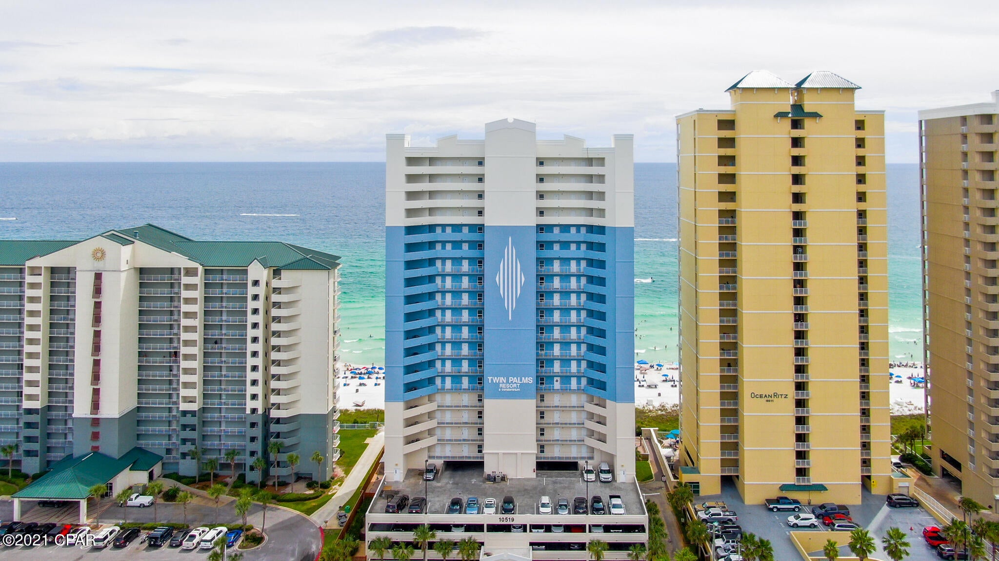 Twin Palms Resort - Residential