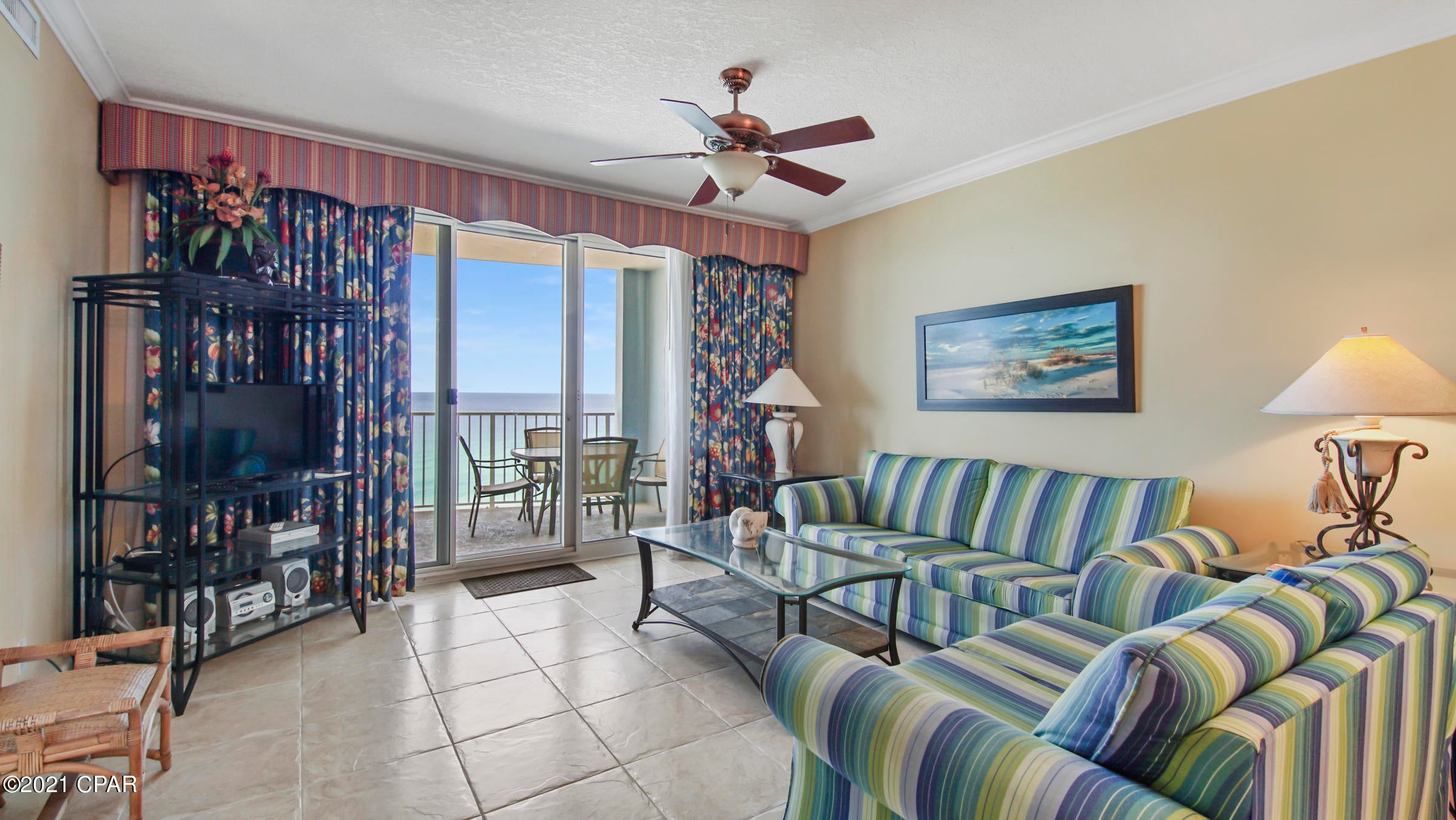 Twin Palms Resort - Residential