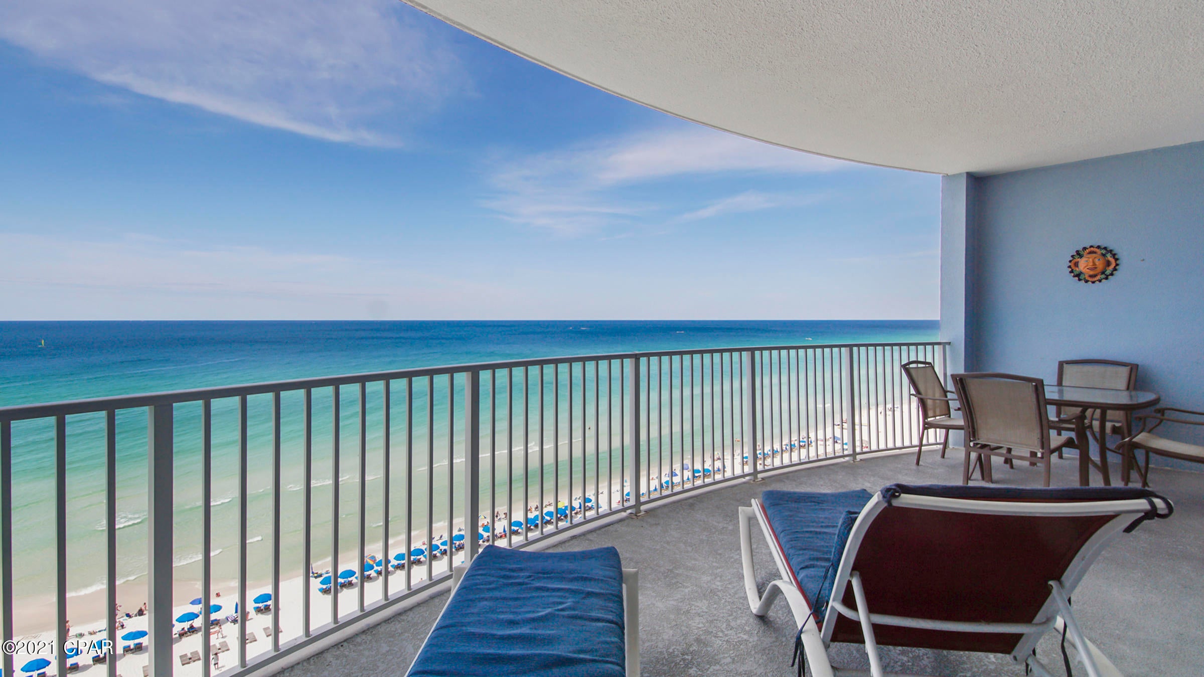 Twin Palms Resort - Residential