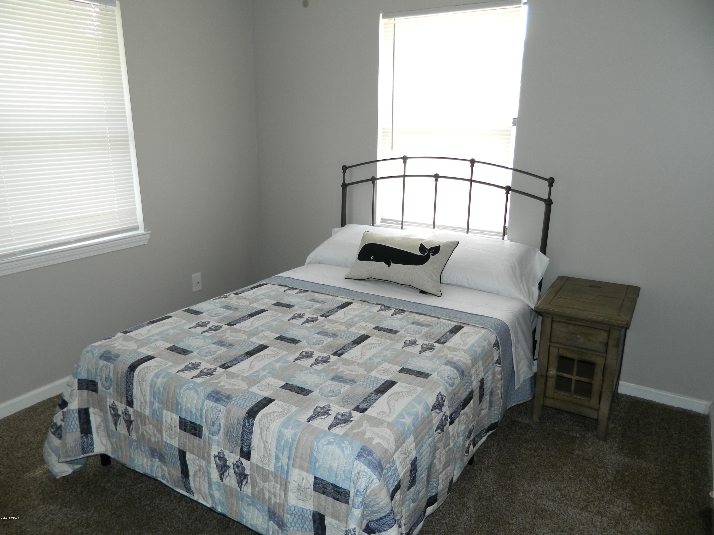 Silver Sands Unit 2 - Residential Lease