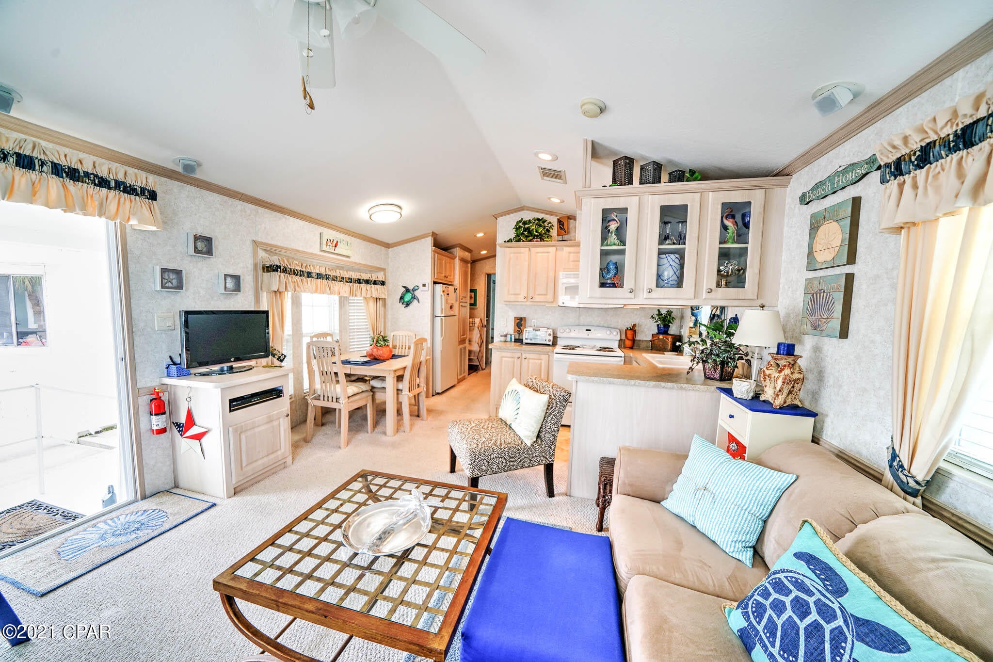 Venture Out Travel Trail - Residential