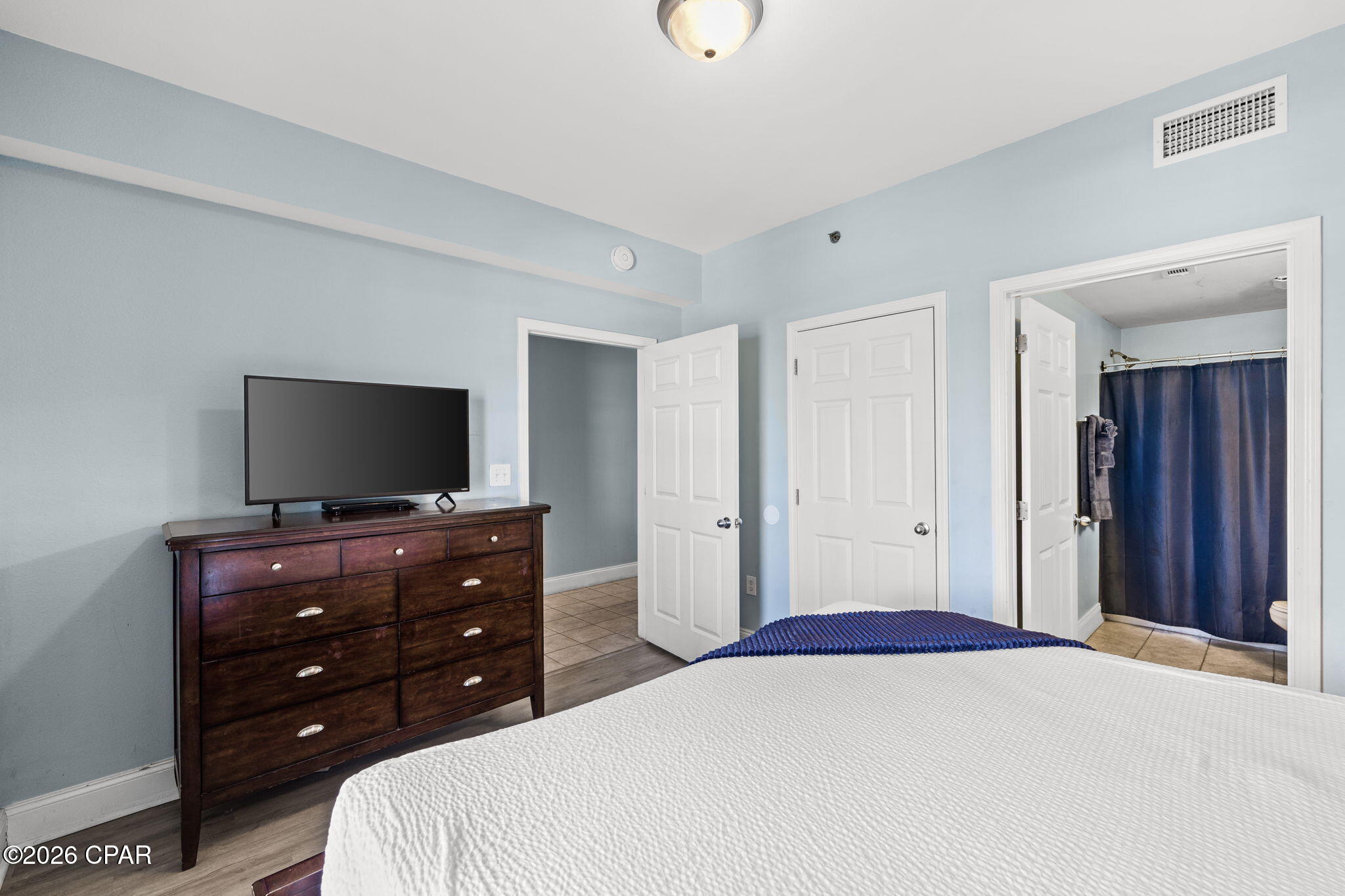 Laketown Wharf - Residential