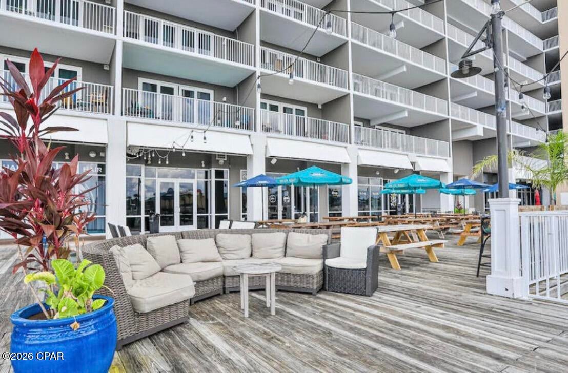 Laketown Wharf - Residential