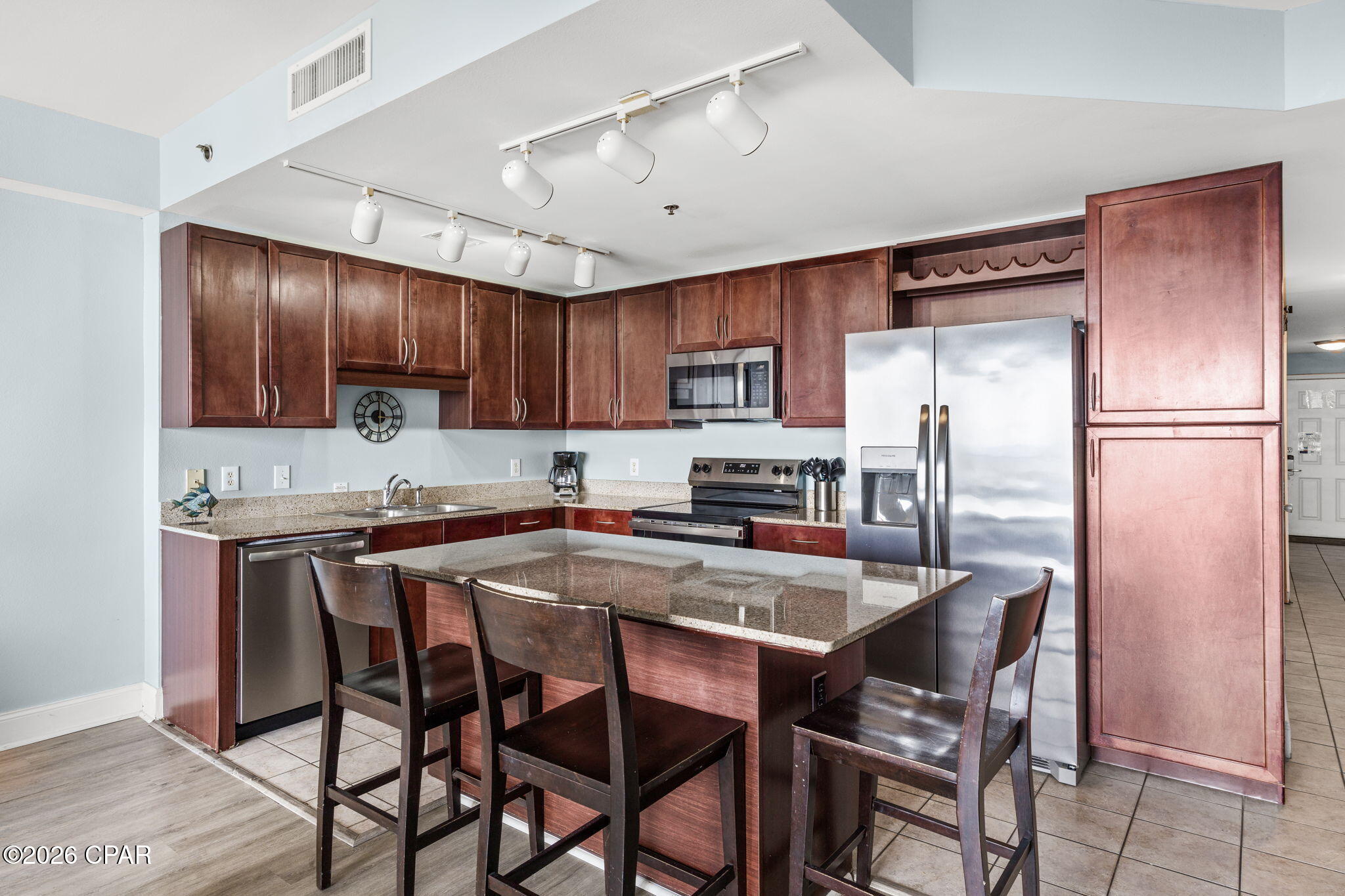 Laketown Wharf - Residential