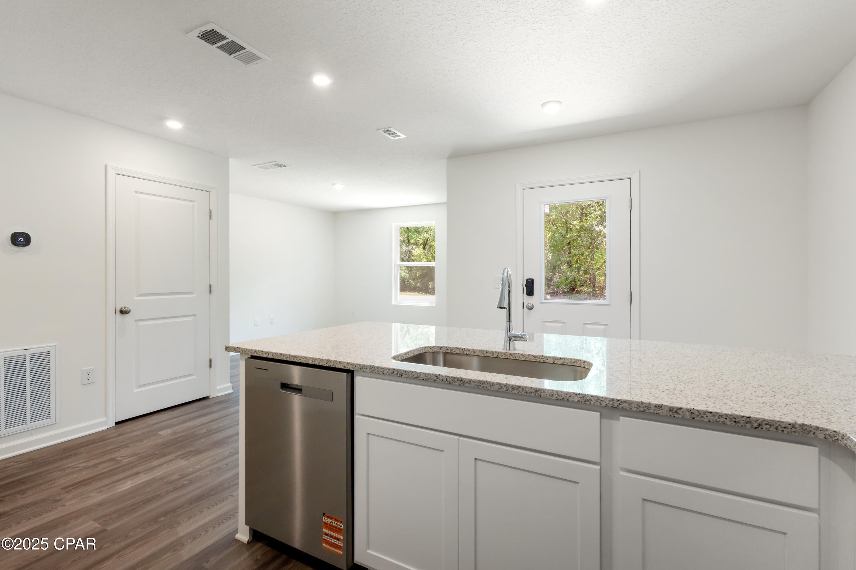 Sunny Hills - Residential