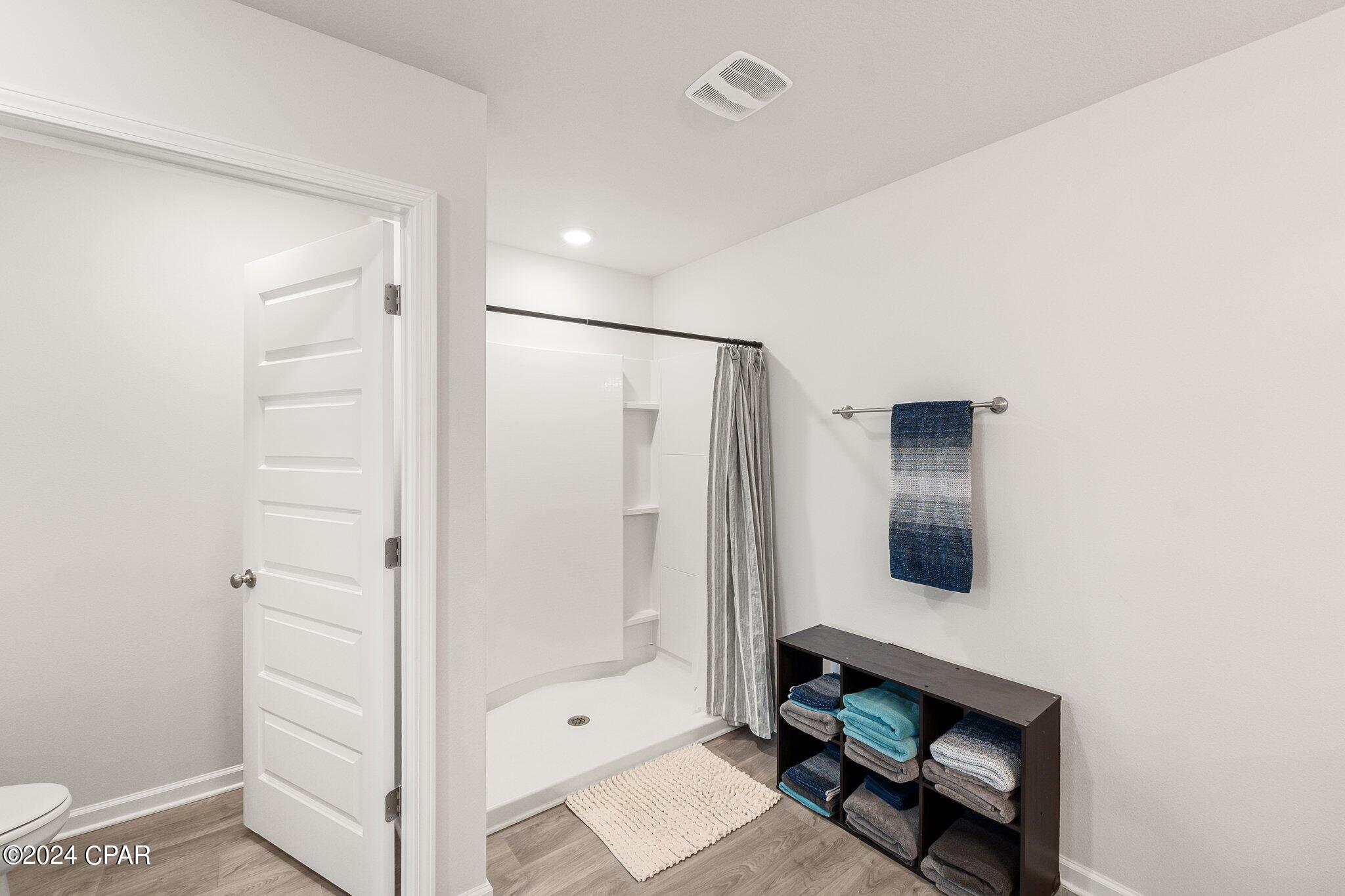 Bridge Harbor - Residential Lease
