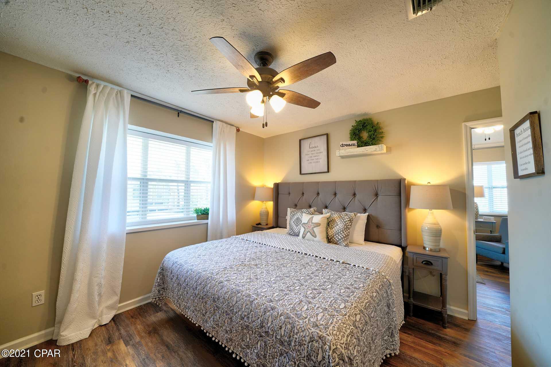 Venture Out Travel Trail - Residential