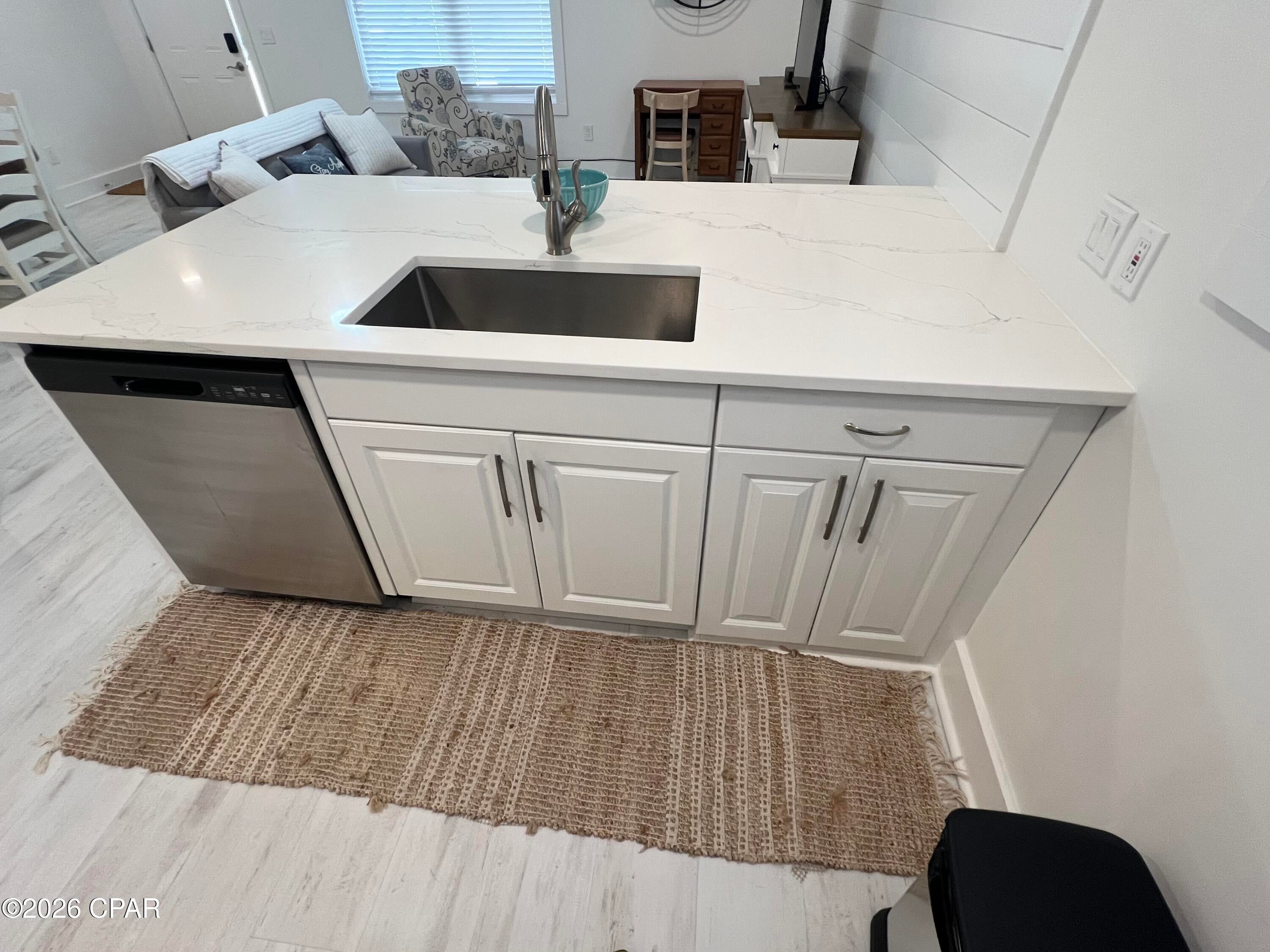 Greenwood Estates 5 - Residential Lease