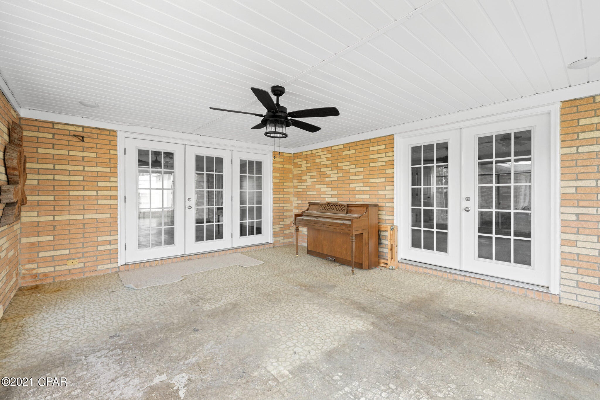 Forest Hills Unit 1 - Residential
