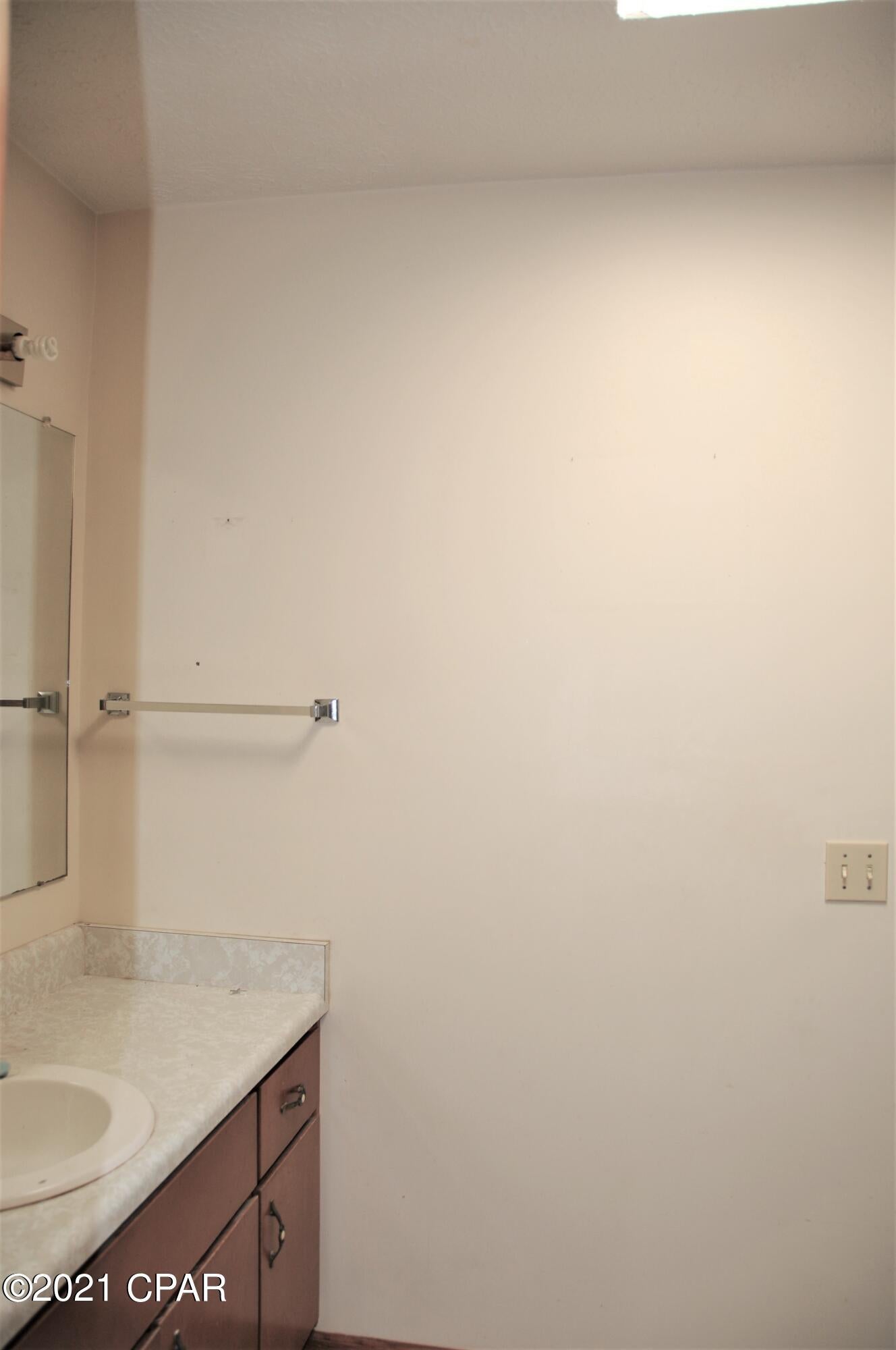 Shadow Bay Unt 3 & 4 - Residential