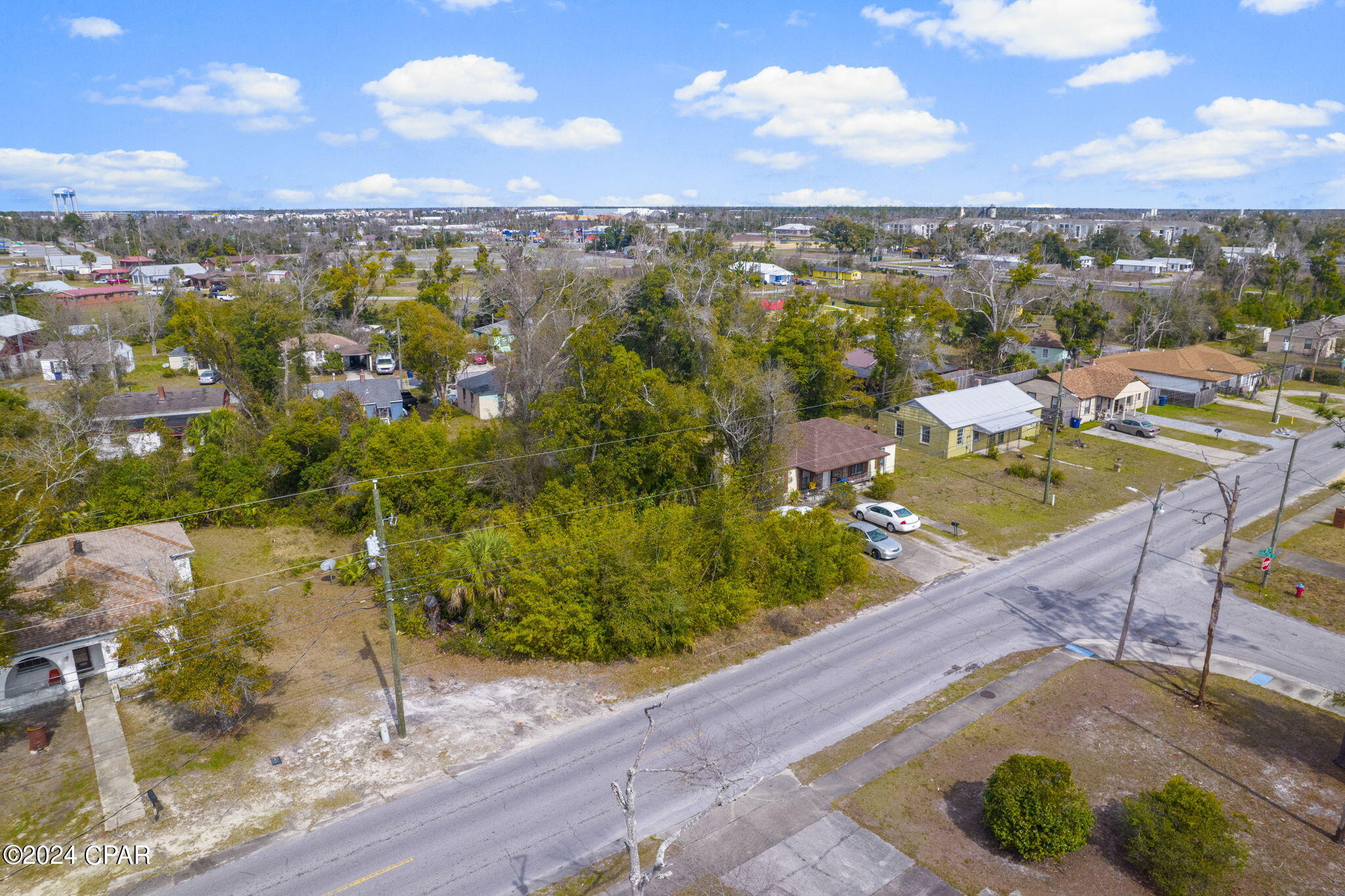 Prime residential opportunity in the heart of Panama City! This 0.114-acre wooded lot, conveniently sized at 50x100, is your canvas for a new home. Zoned R-1 for single-family use, it offers a great location near Bay High School, Ascension Sacred Heart Bay, and Downtown Panama City. Take advantage of the potential benefits in one of Panama City's Opportunity Zones. With proximity to shopping and dining, this lot is ready for your vision. Explore the possibilities and make your mark in this central Panama City locale!