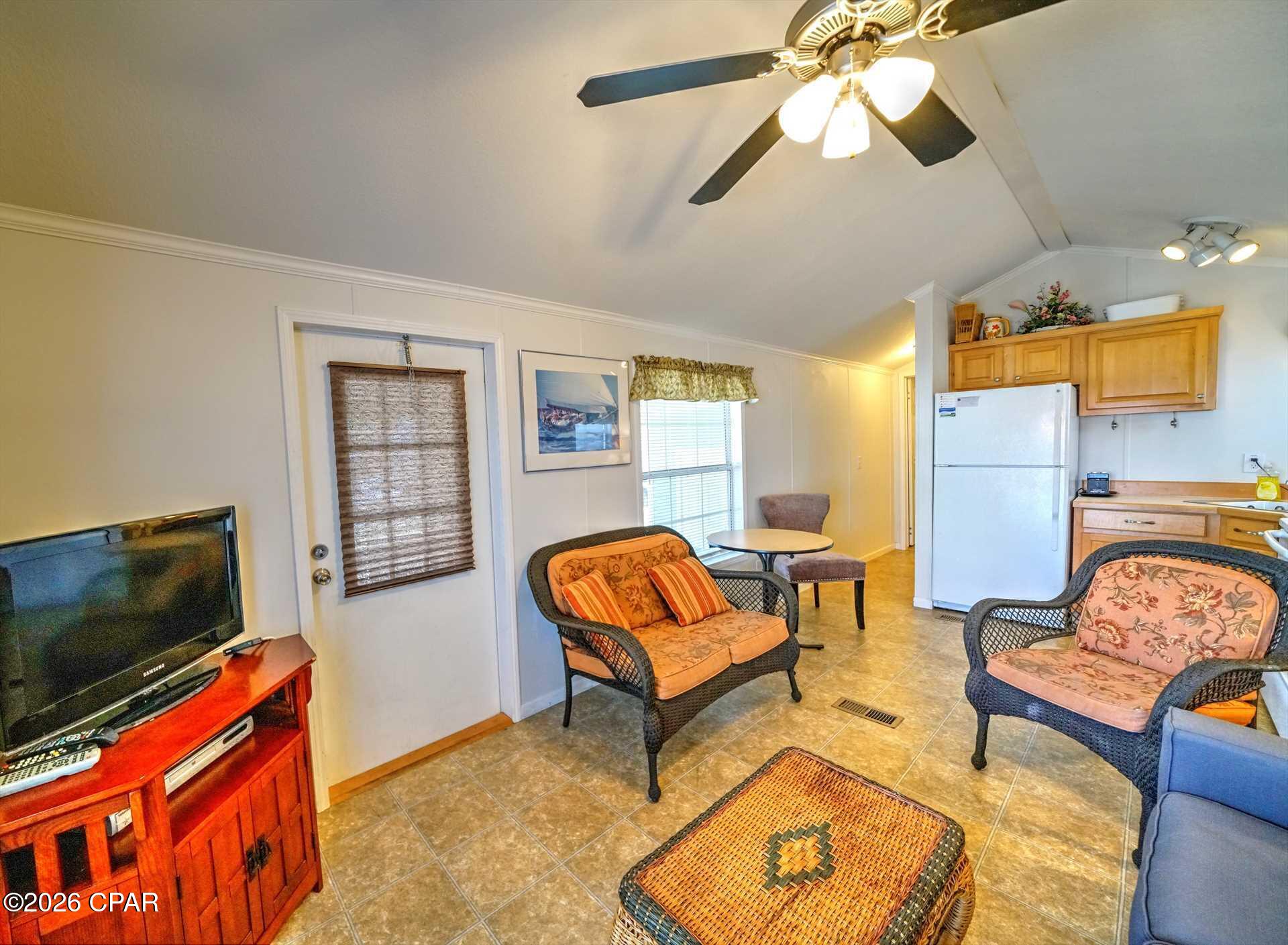 Venture Out Travel Trail - Residential