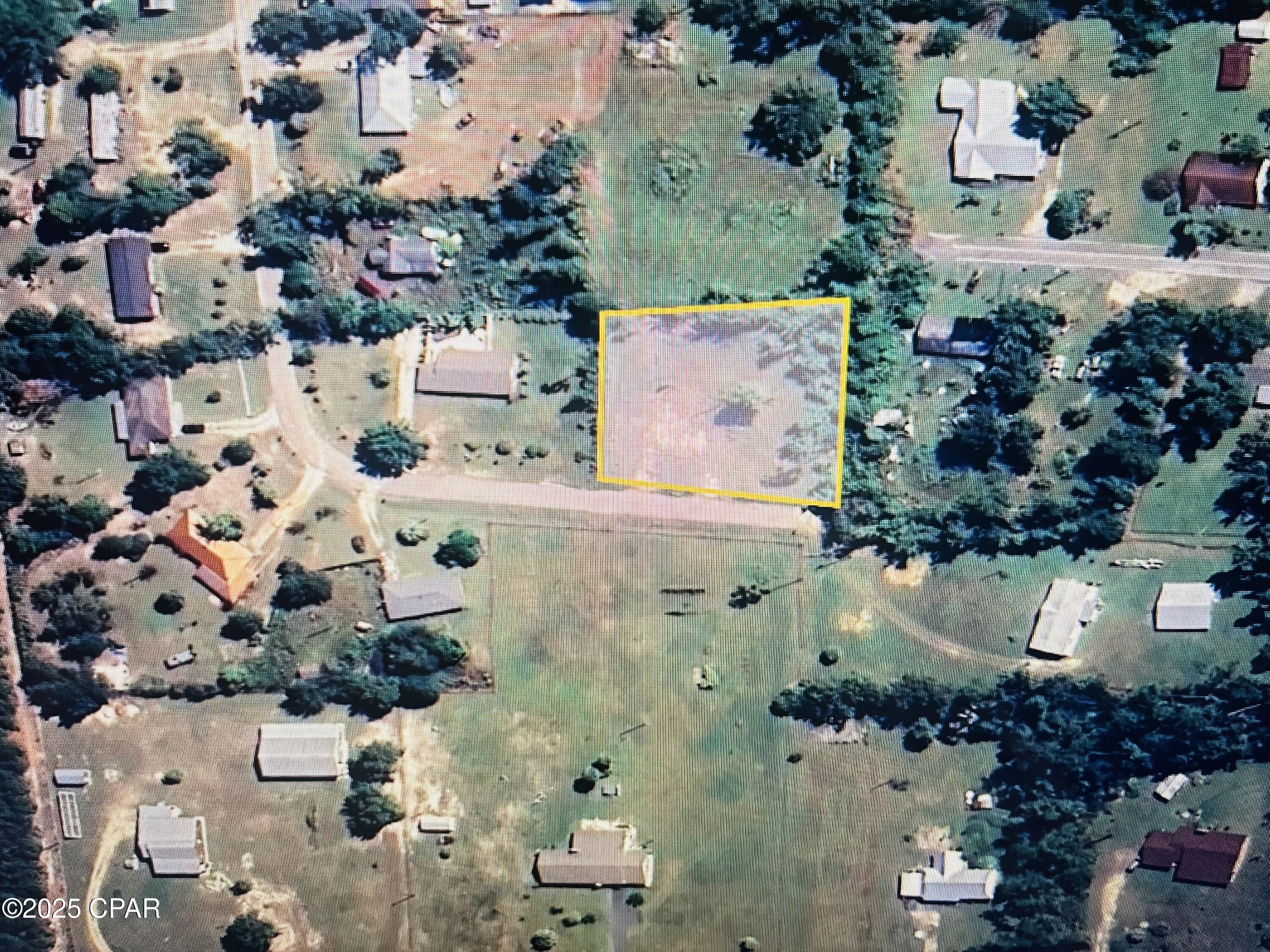 BACK ON MARKET. NO FALT TO THE SELLER. Just off from Hwy 20 this vacant lot in the City of Blountstown offers .61 acres of land to help make you dreams come true! This lot is at a dead-end-road to give you a little quiet and seclusion.