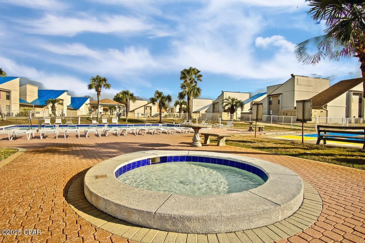 Horizon South XX - Residential