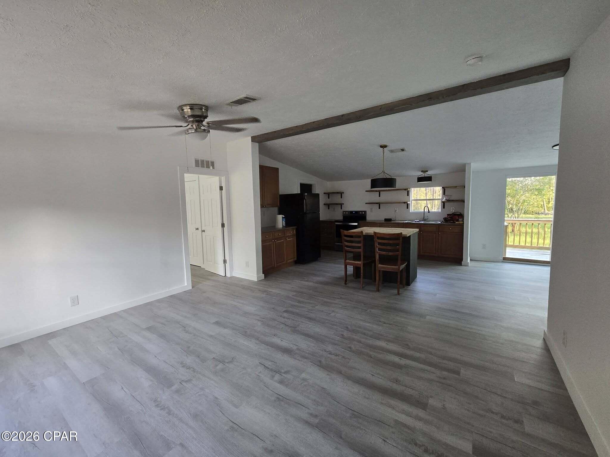 Woodcrest - Residential Lease
