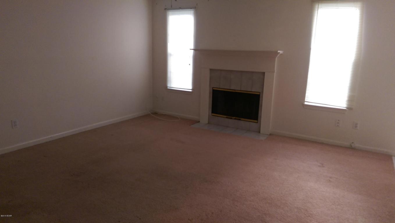 Pinewoods Phase III - Residential Lease
