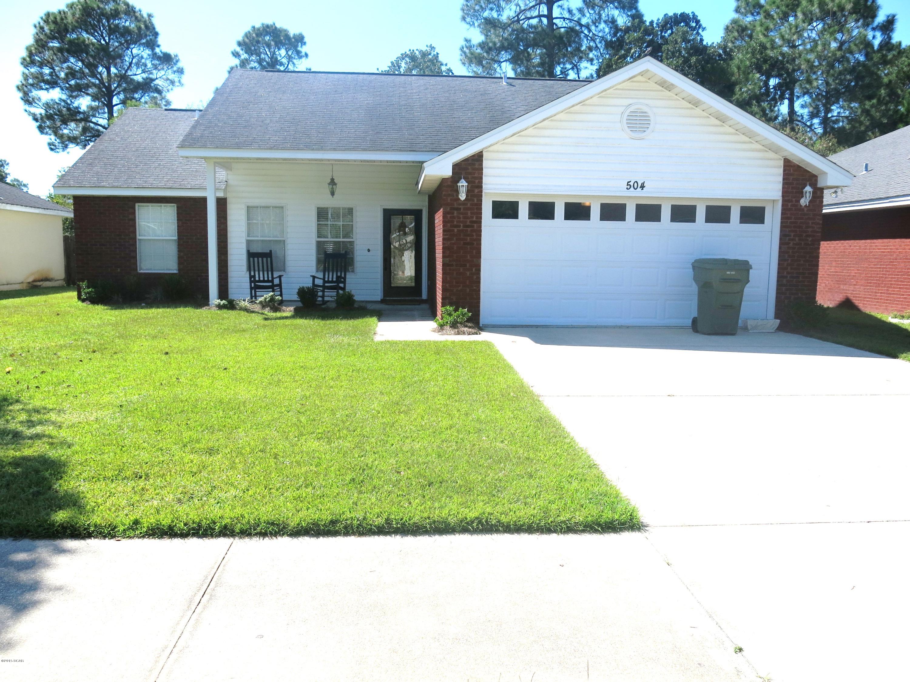 PRICE RECENTLY REDUCED! This is a great house in Lynn Haven, located in a beautiful neighborhood! The neighborhood features sidewalks with one entrance/exit. The house features a split floor plan with two nice size bedrooms on one side of the house, a guest bathroom in-between and a nice size master bedroom on the other side of the house, with a master bathroom and walk in closet attached.  The living room is spacious with 10ft ceilings.  The living room, kitchen and breakfast nook are all featured together in an open floor plan. Schedule an appointment to see this beautiful house today. All ages, sizes and square feet are approximate. Please verify if important.