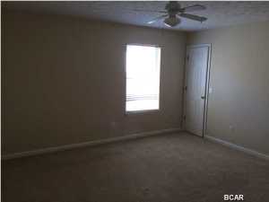 Palm Cove Phase I - Residential Lease