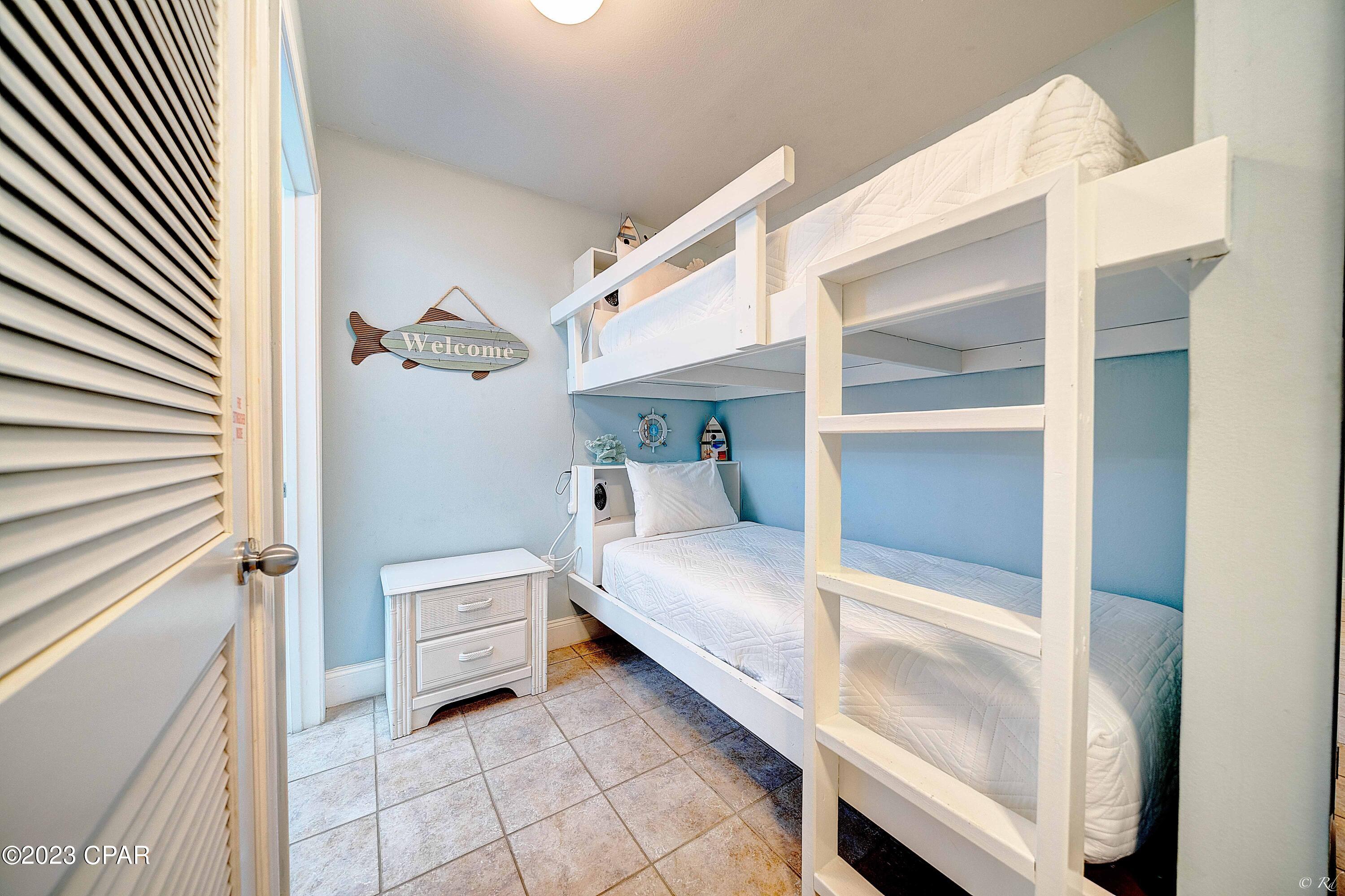 Laketown Wharf - Residential