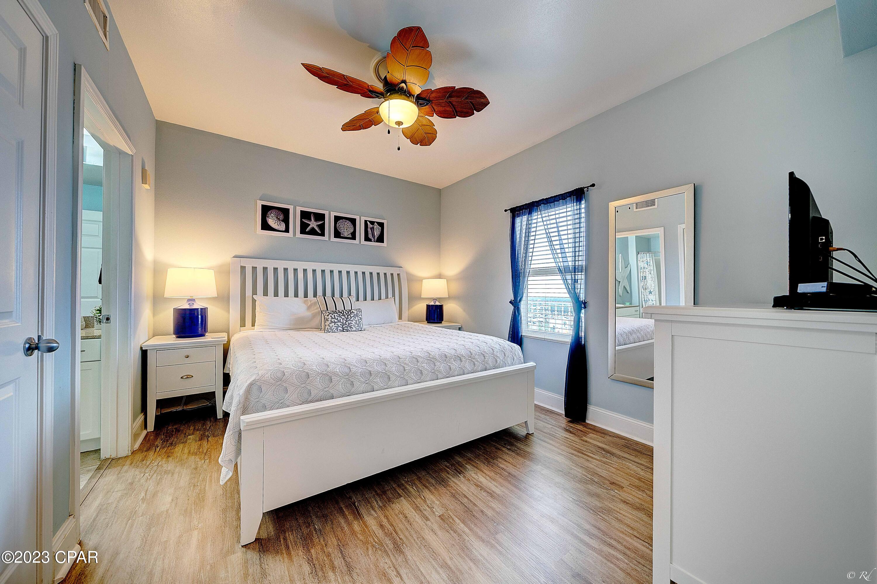 Laketown Wharf - Residential