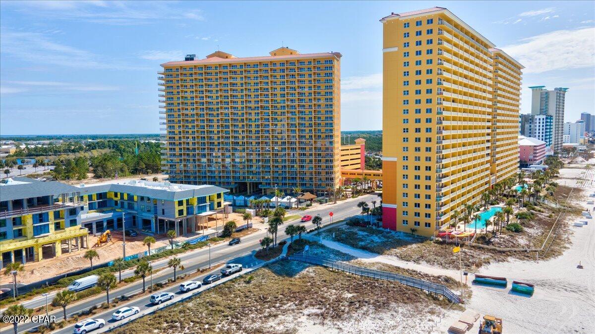 Calypso Towers III - Residential