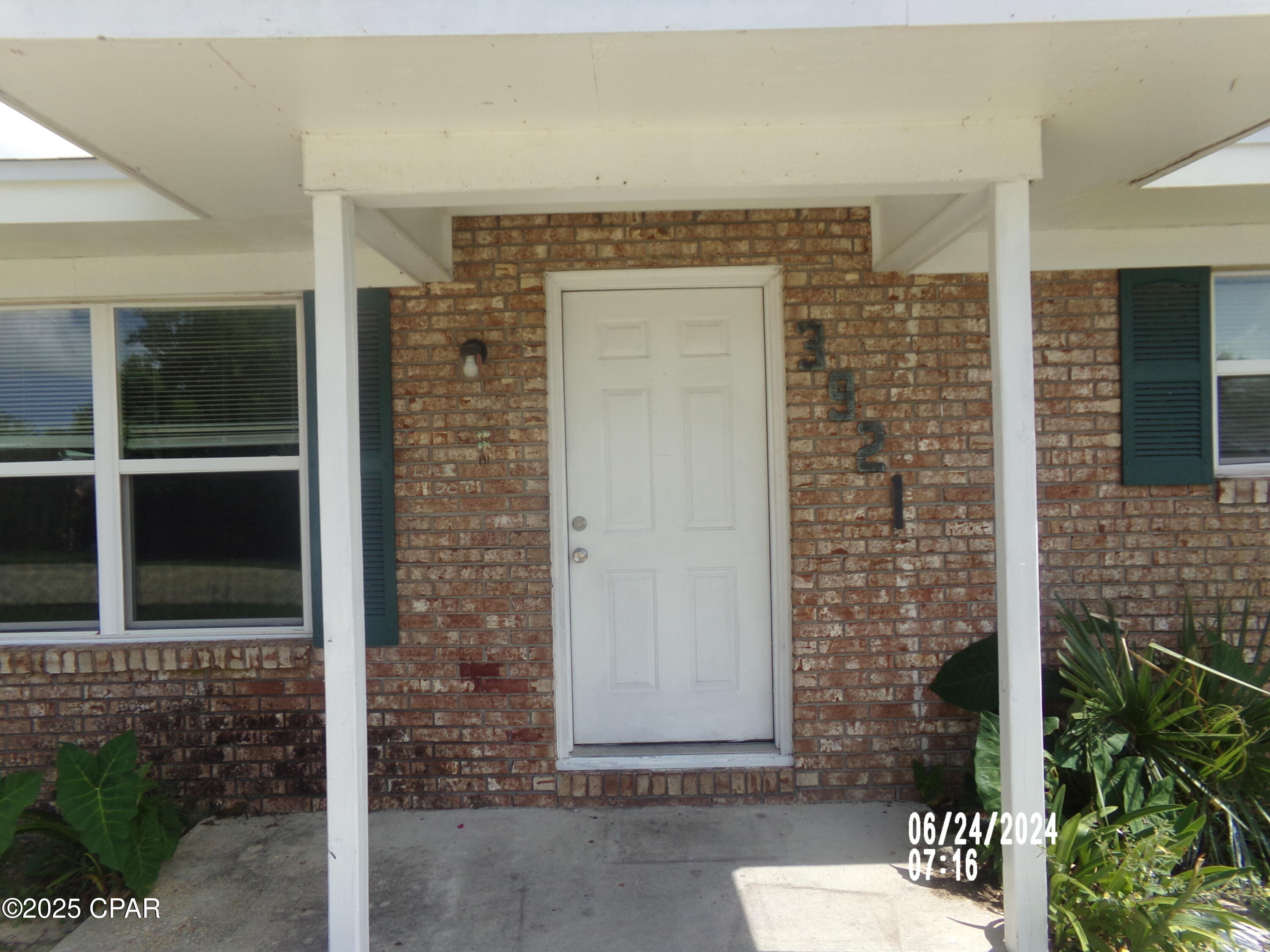 [No Recorded Subdiv] - Residential Lease