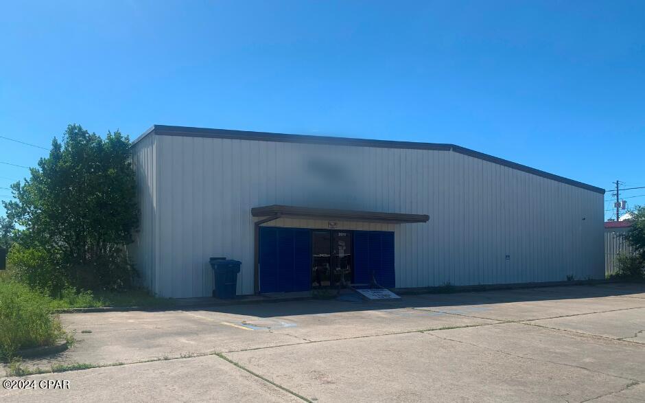 This is a great warehouse property located in the heart of Panama City.  This 12,493 SF warehouse building sits on 1.284 acres on Lisenby Avenue between 15th Street and 23rd Street.  The warehouse portion of the building is approximately 10,000 SF.  The three roll-up doors in the warehouse are 12' wide x 14' high with a loading dock.  The heated area includes a front showroom, reception offices, parts area, and production office. Square footage amounts are estimated and should be verified.