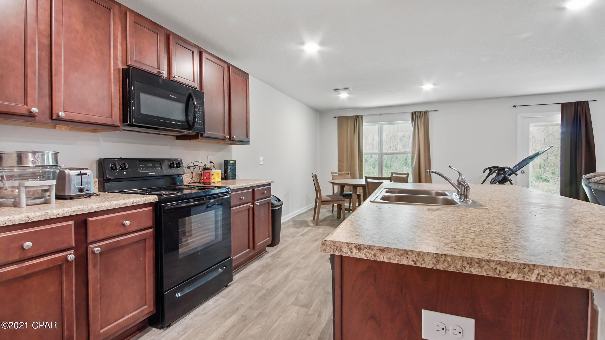 Magnolia Hills - Residential