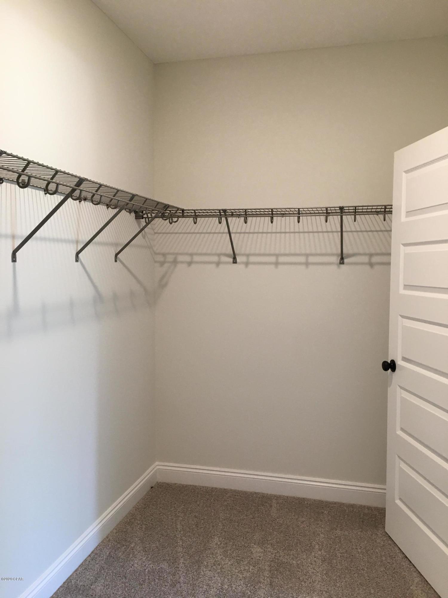 Aleczander Preserve - Residential Lease