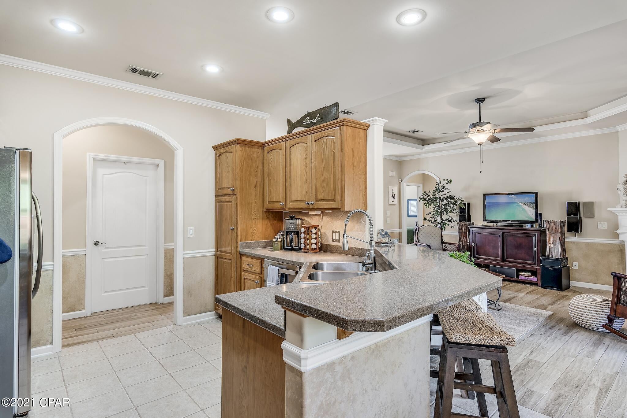Colony Club - Residential