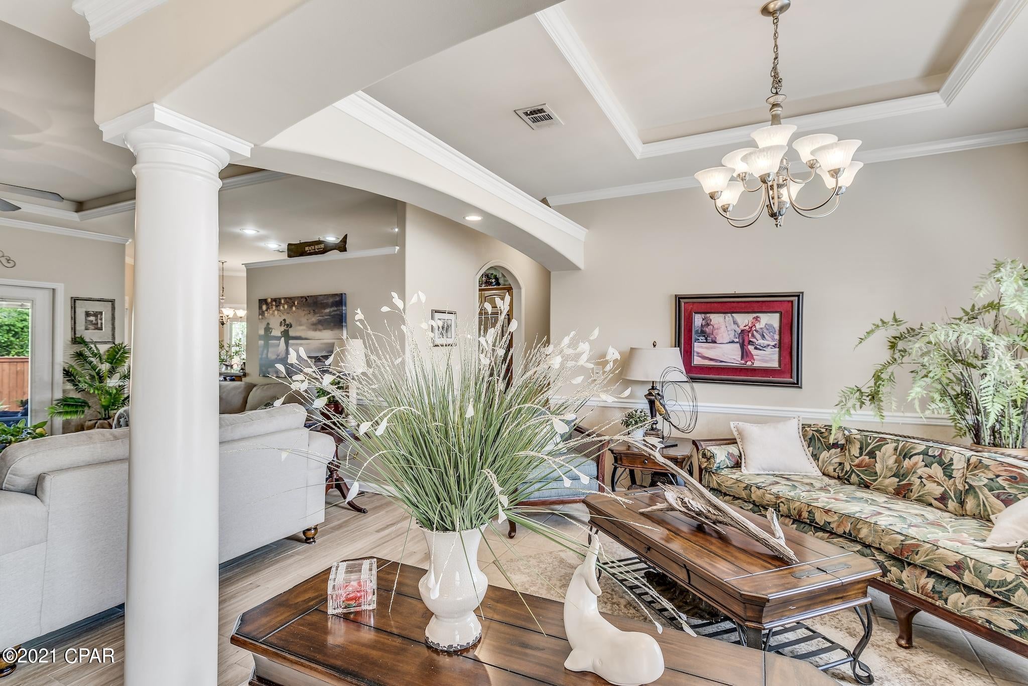 Colony Club - Residential