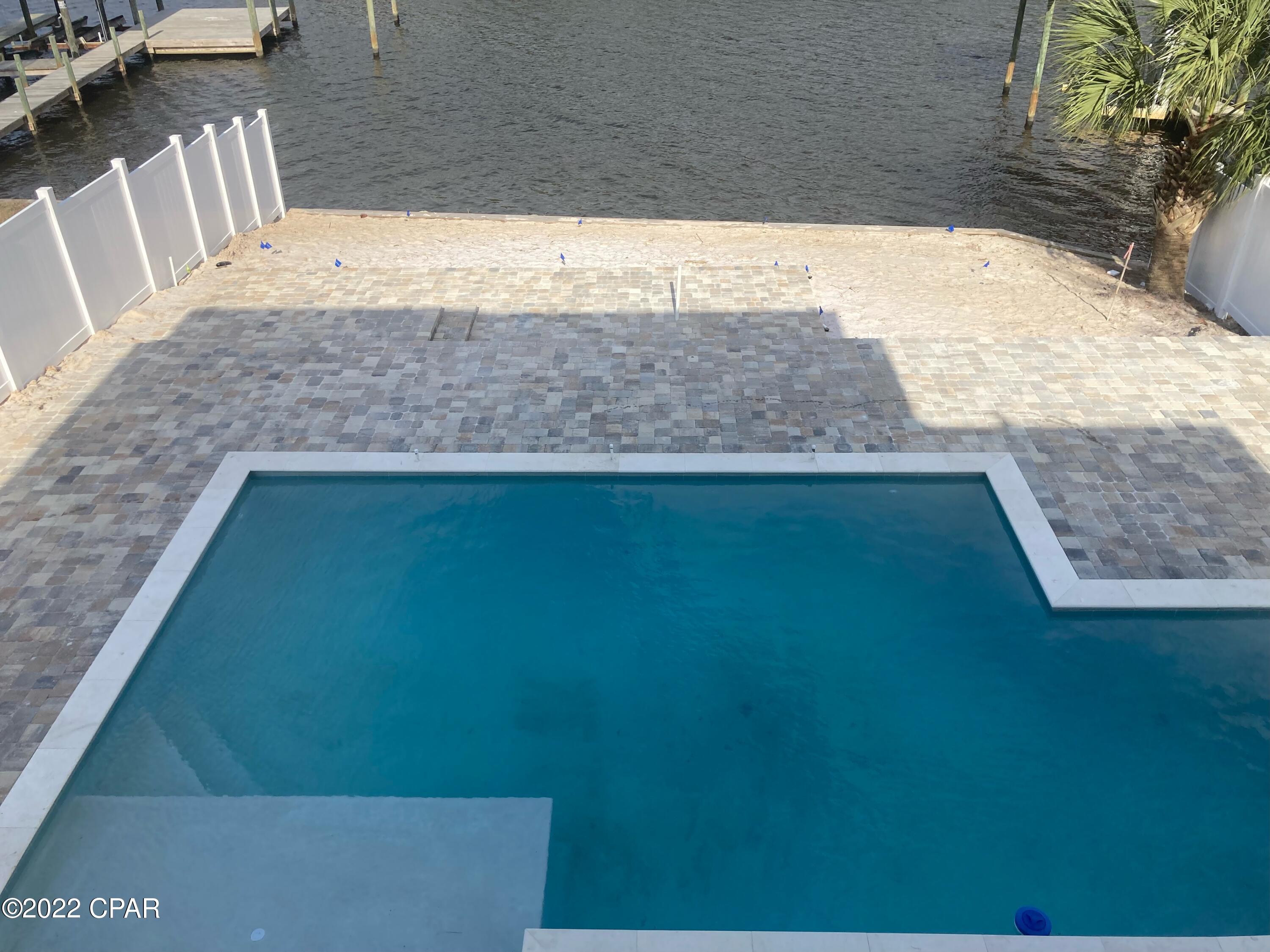 Gulf Lagoon Beach - Residential