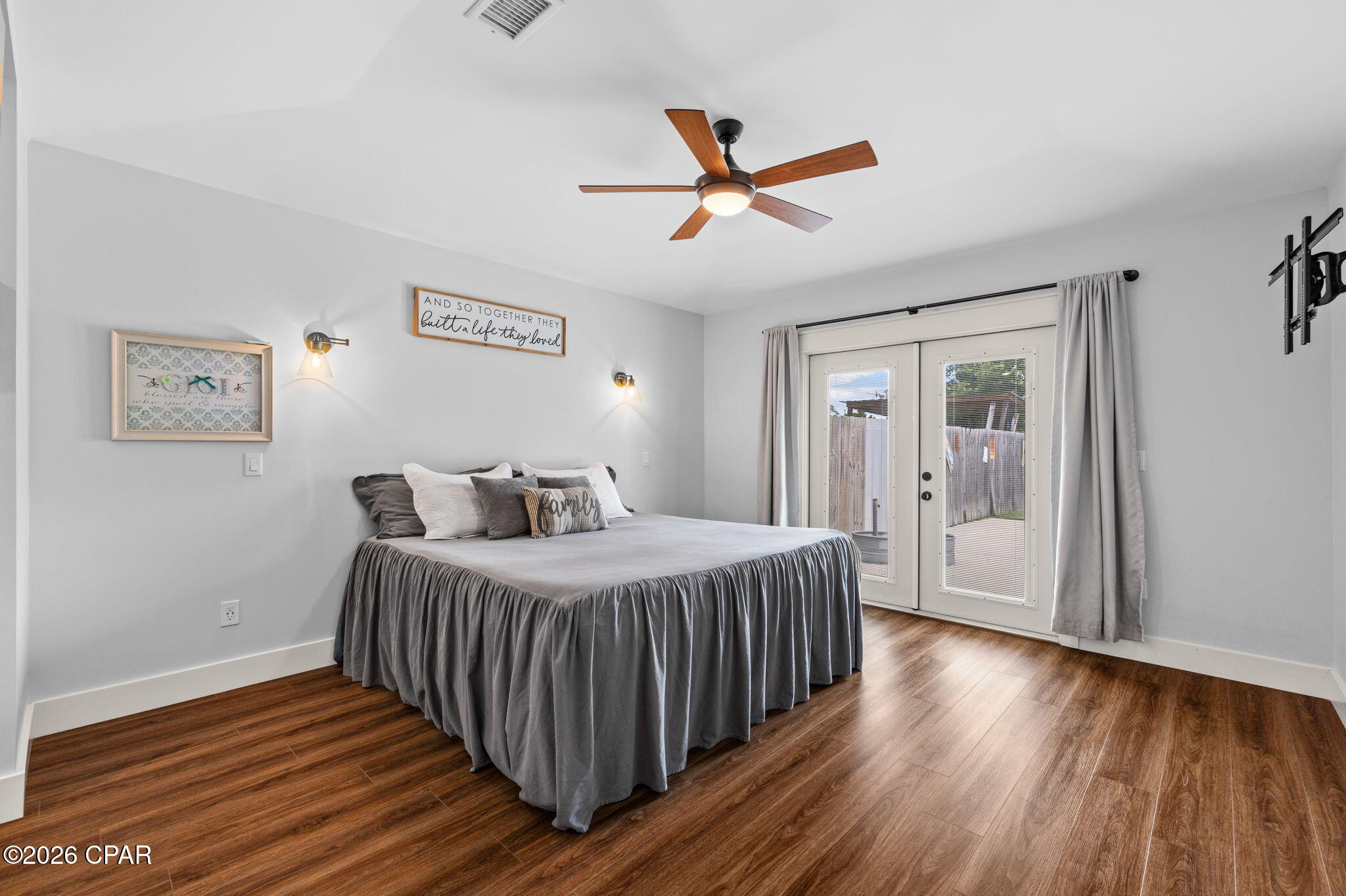 Indian Creek Village Ph I - Residential