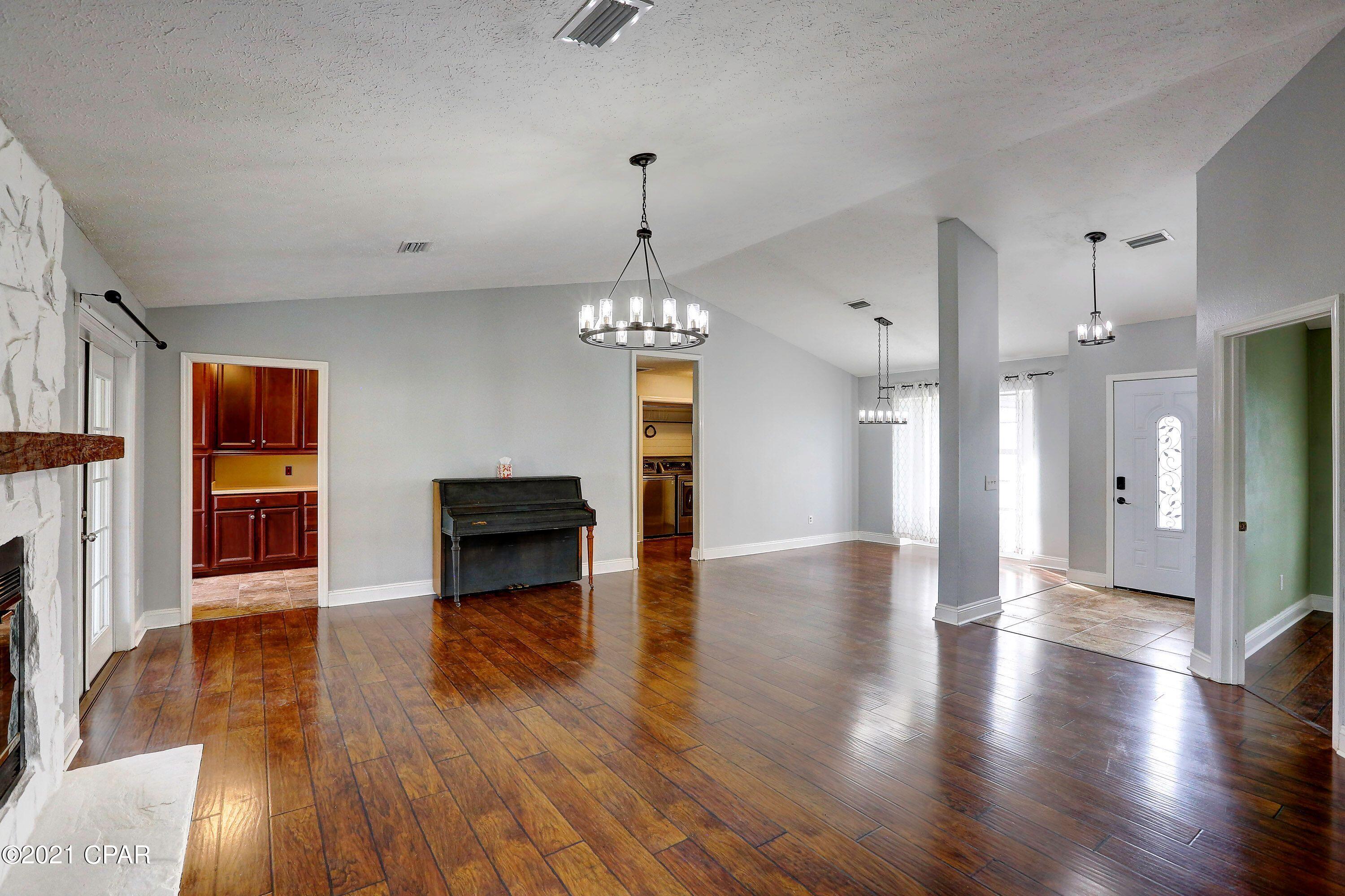 Derby Woods - Residential