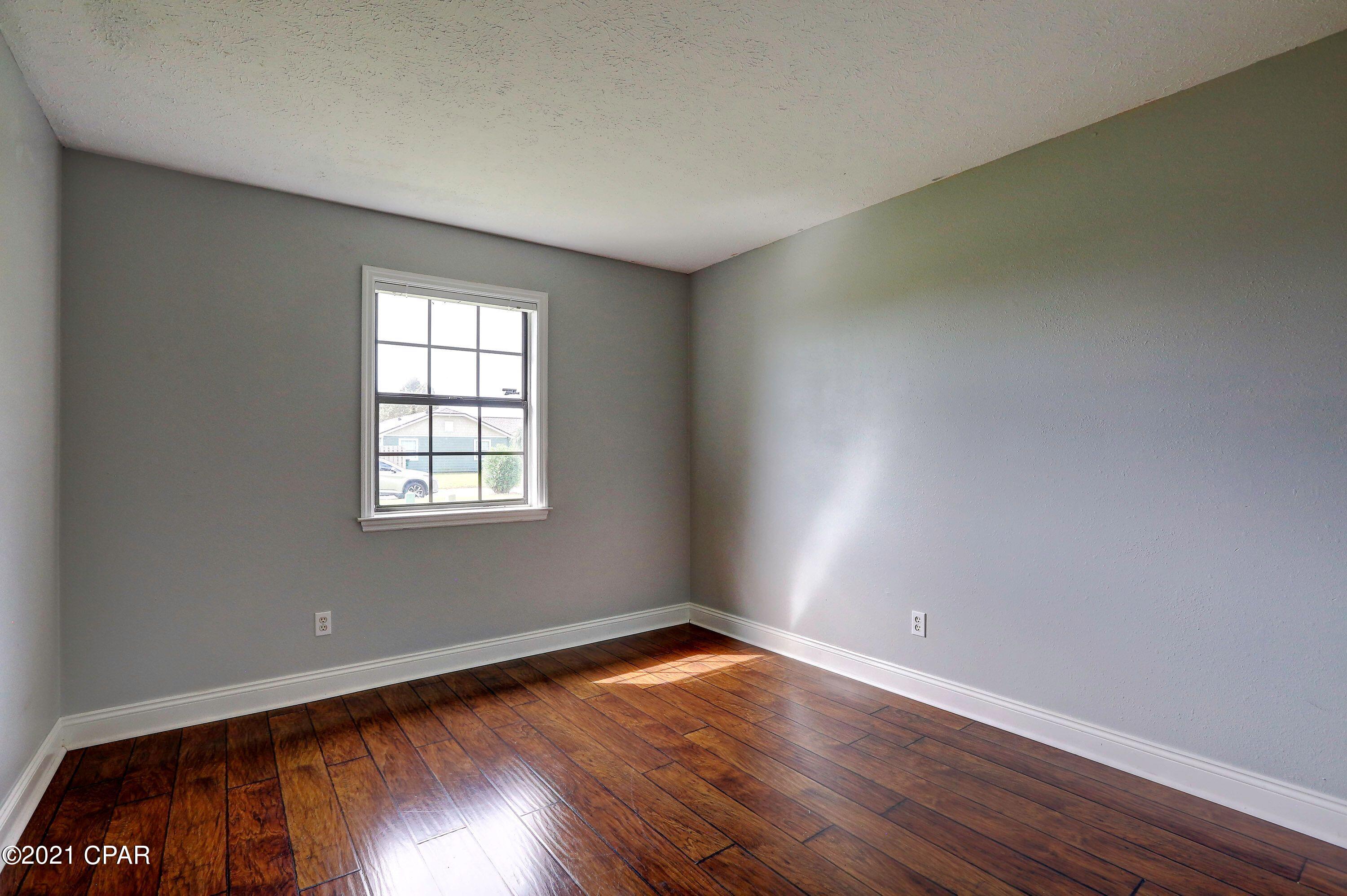 Derby Woods - Residential
