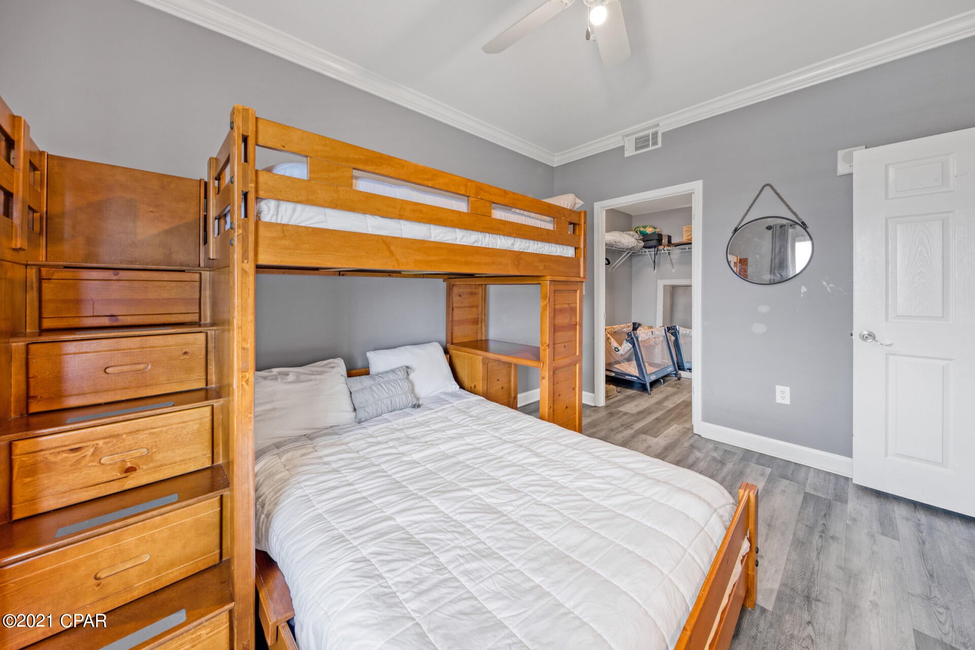 Splash Condo - Residential