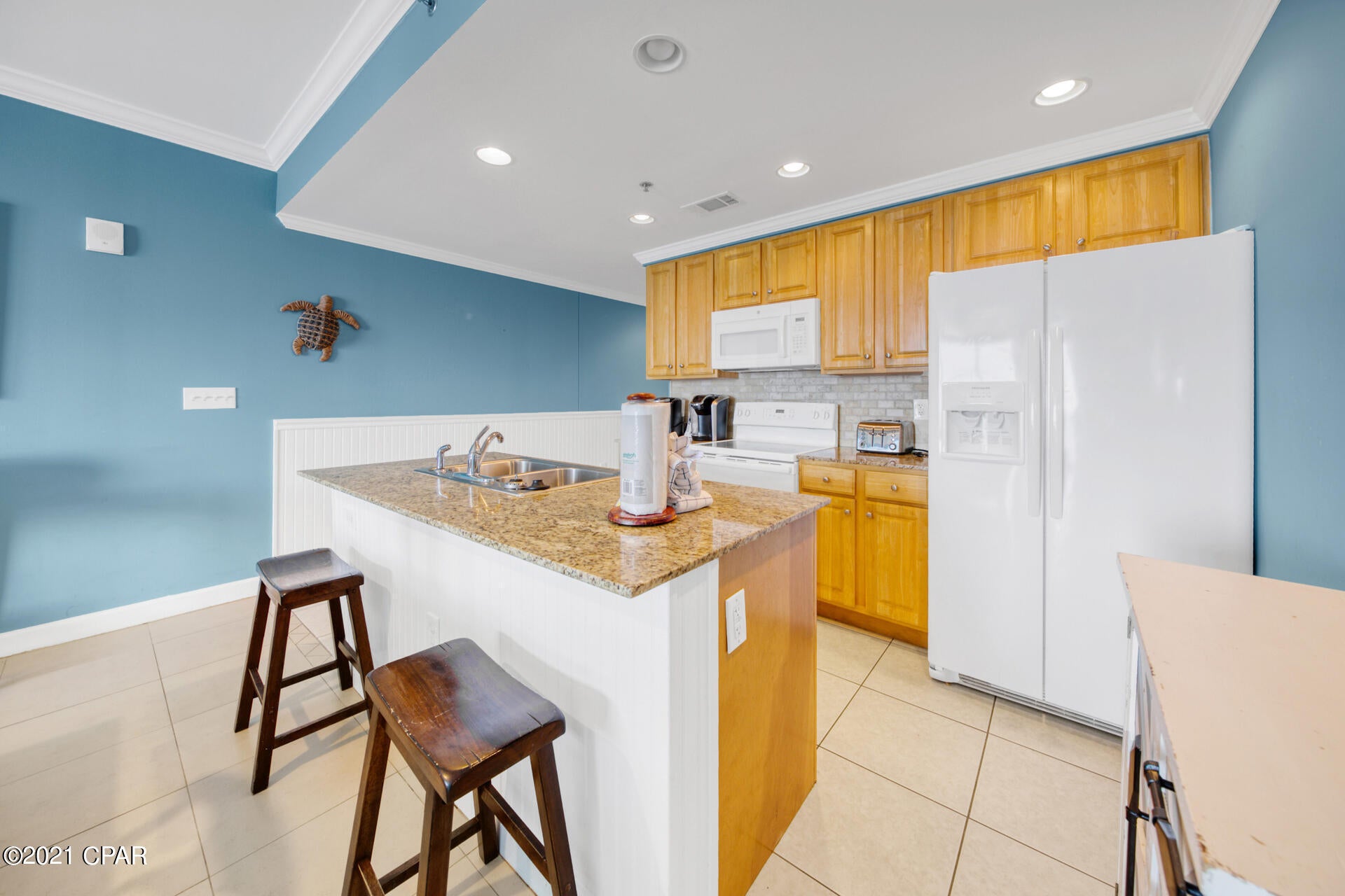 Splash Condo - Residential