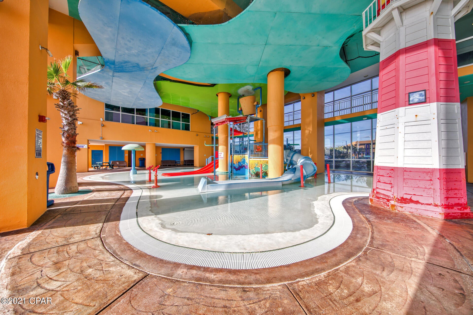 Splash Condo - Residential