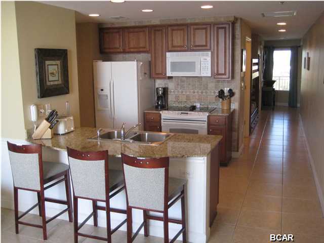 Splash Condo - Residential