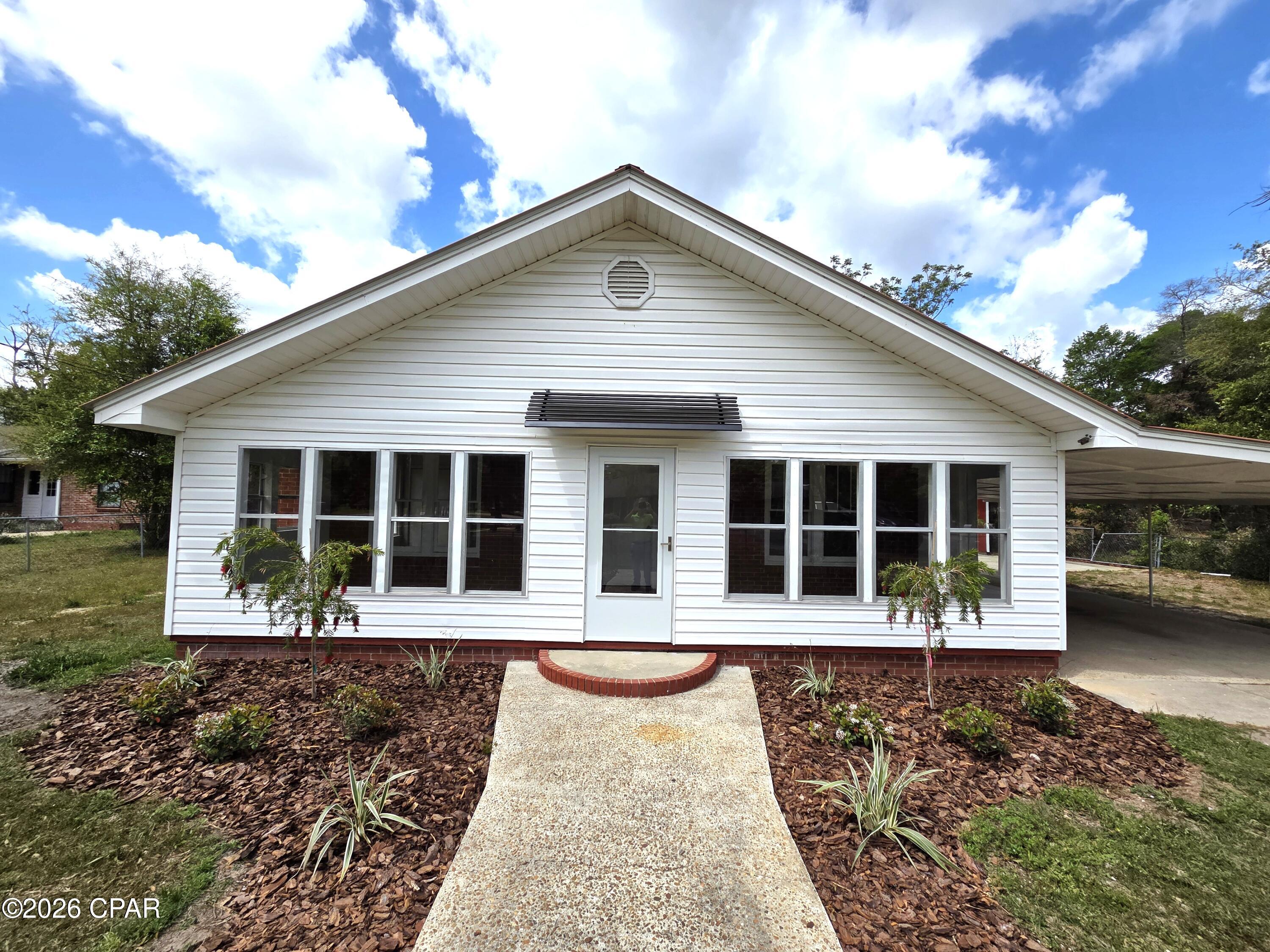 This charming updated brick home in Bristol, Florida, offers comfortable living with numerous recent upgrades. Featuring new central heating and air, a new water heater, all new flooring, all new kitchen appliances, and a new fireplace insert, two new bathrooms.  This residence is move-in ready and energy-efficient.
The property includes a fenced-in yard for kids and pets, plus a large barn with a concrete floor and electricity--perfect for storage, workshops, or hobbies. An enclosed chicken yard adds rural convenience for hobby farming.
Nature enthusiasts will love the location: just a 2-minute drive to a public boat ramp on the Apalachicola River for fishing, boating, and kayaking, and only 15 minutes from the Apalachicola National Forest, Florida's largest national forest, offering hiking, camping, and wildlife viewing.
Whether you're seeking a peaceful retreat or a hobby farm, this home combines modern comforts with unbeatable outdoor access.