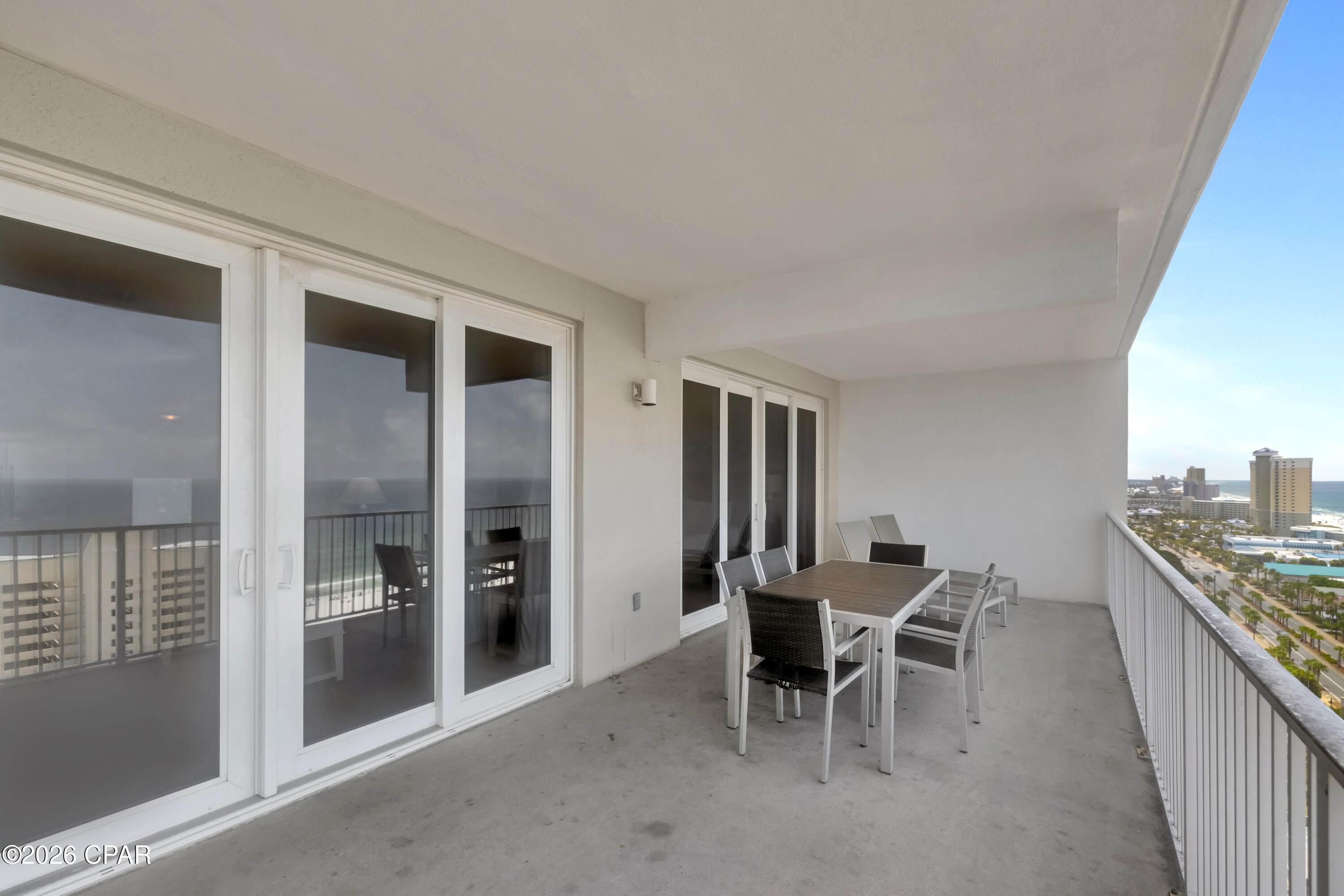 Laketown Wharf - Residential