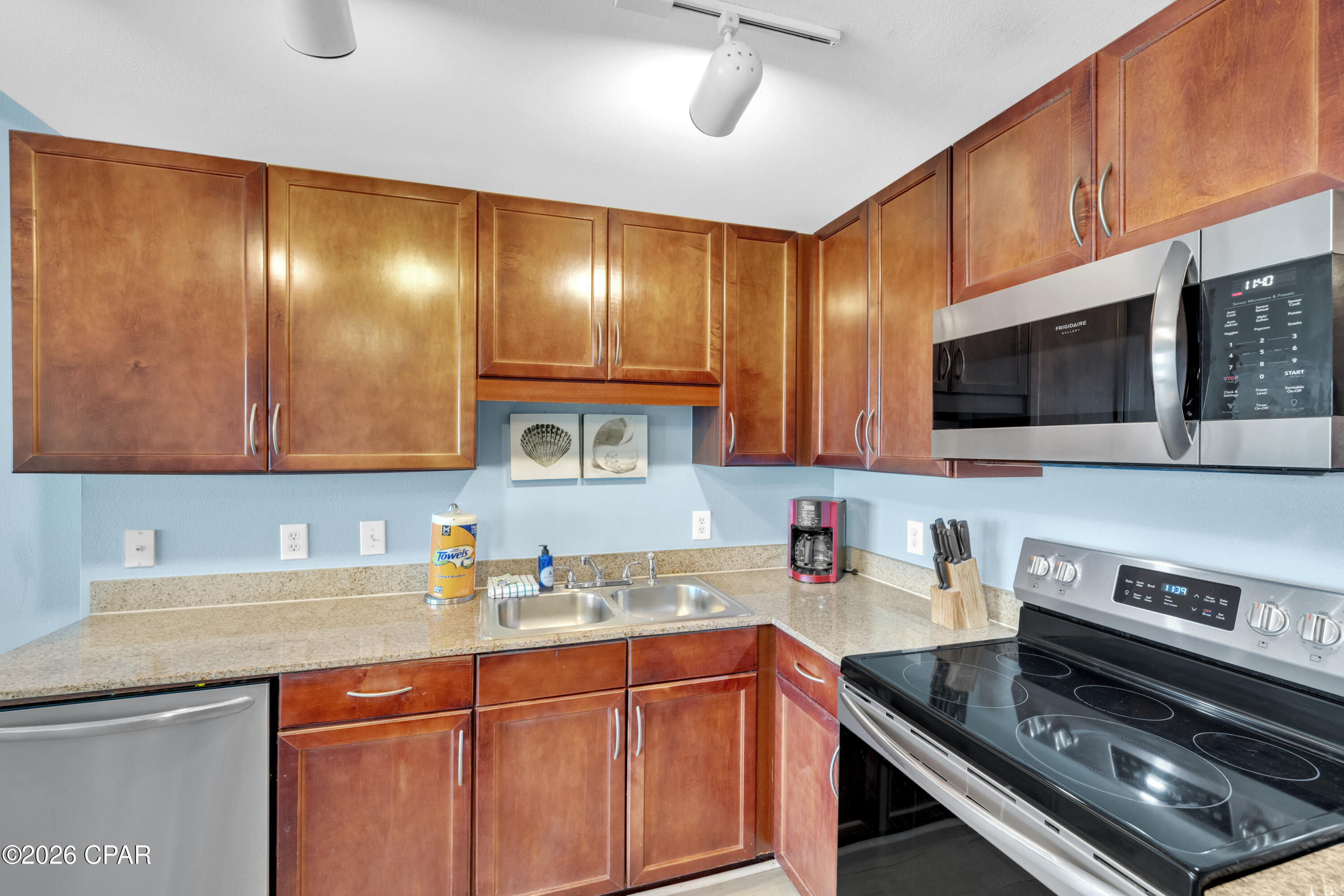 Laketown Wharf - Residential