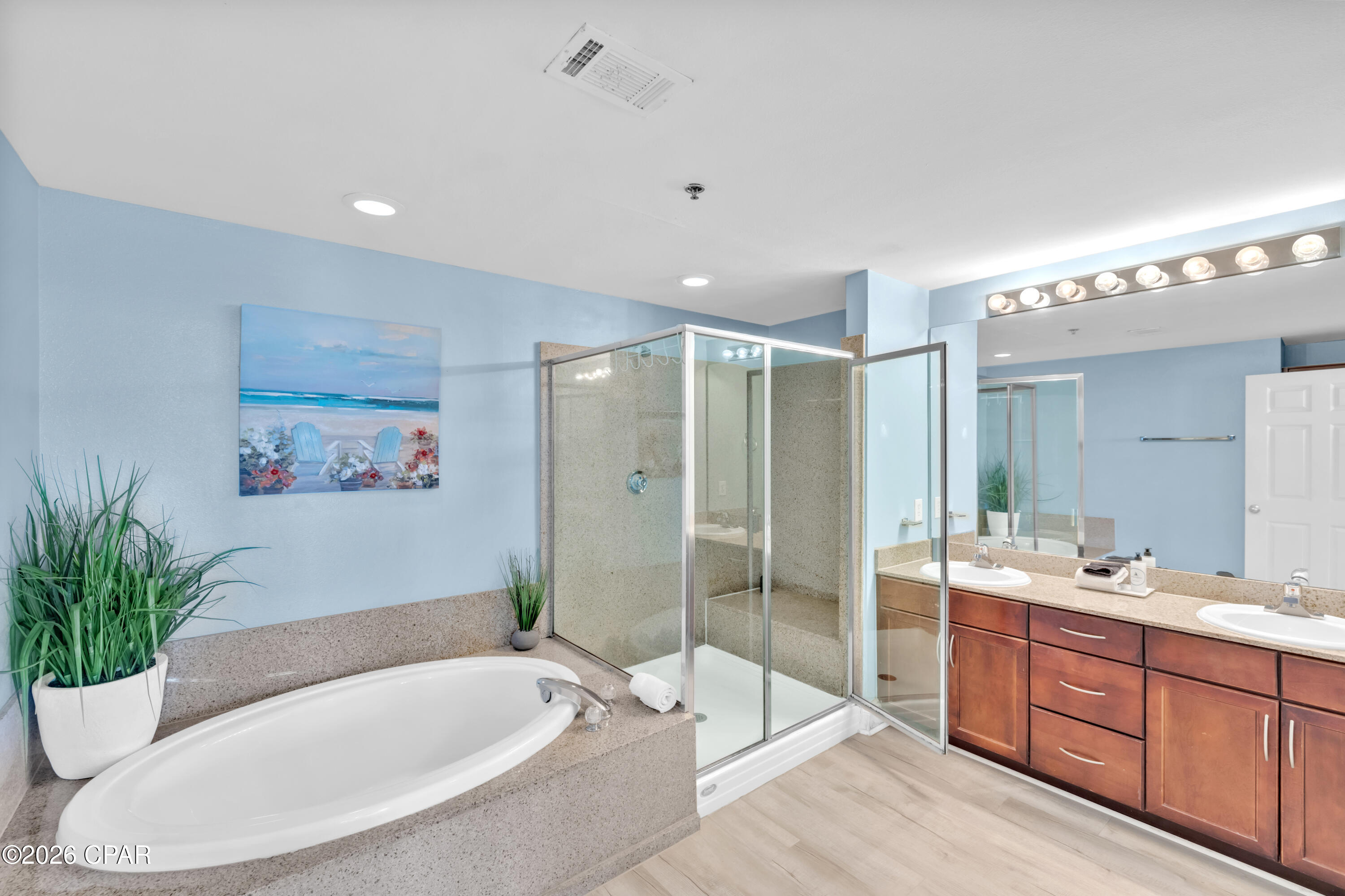 Laketown Wharf - Residential