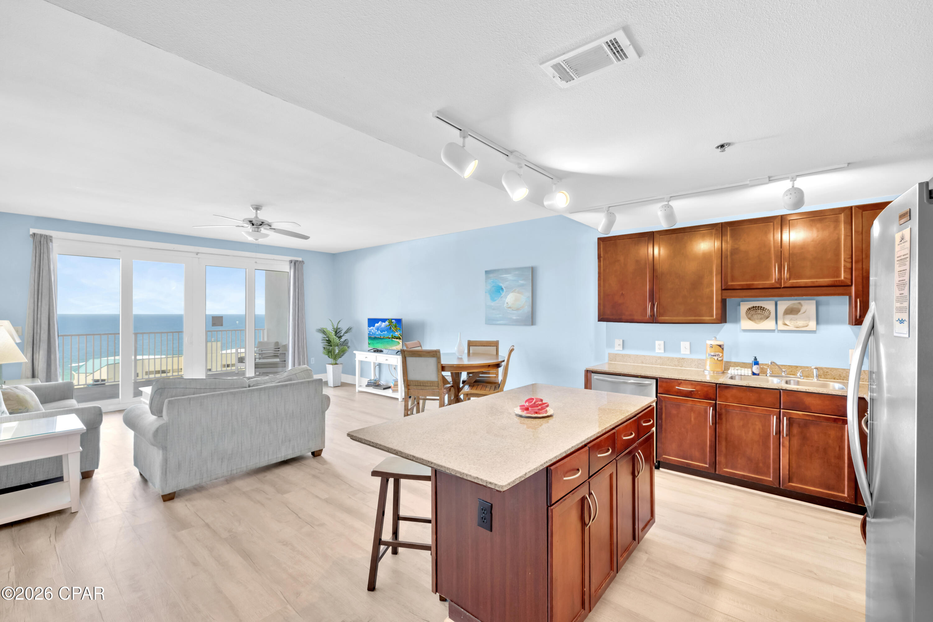 Laketown Wharf - Residential