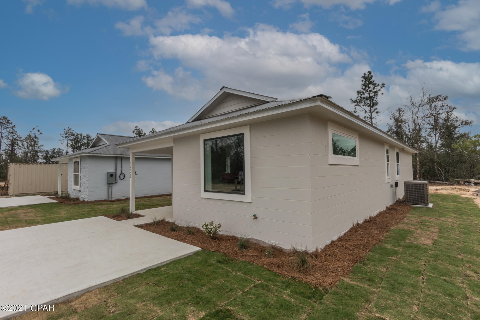 South Caravana Manor - Residential