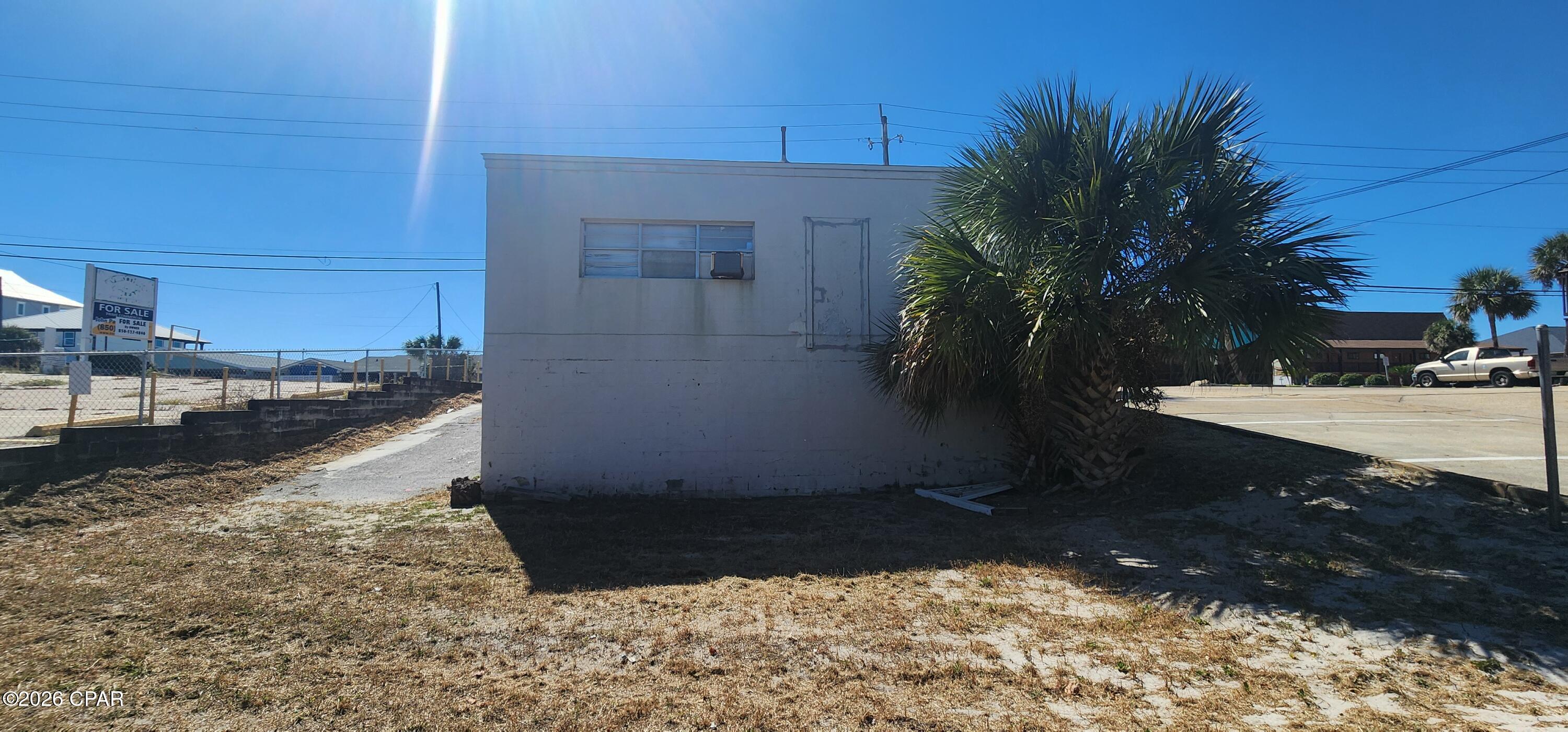 [No Recorded Subdiv] - Commercial Sale
