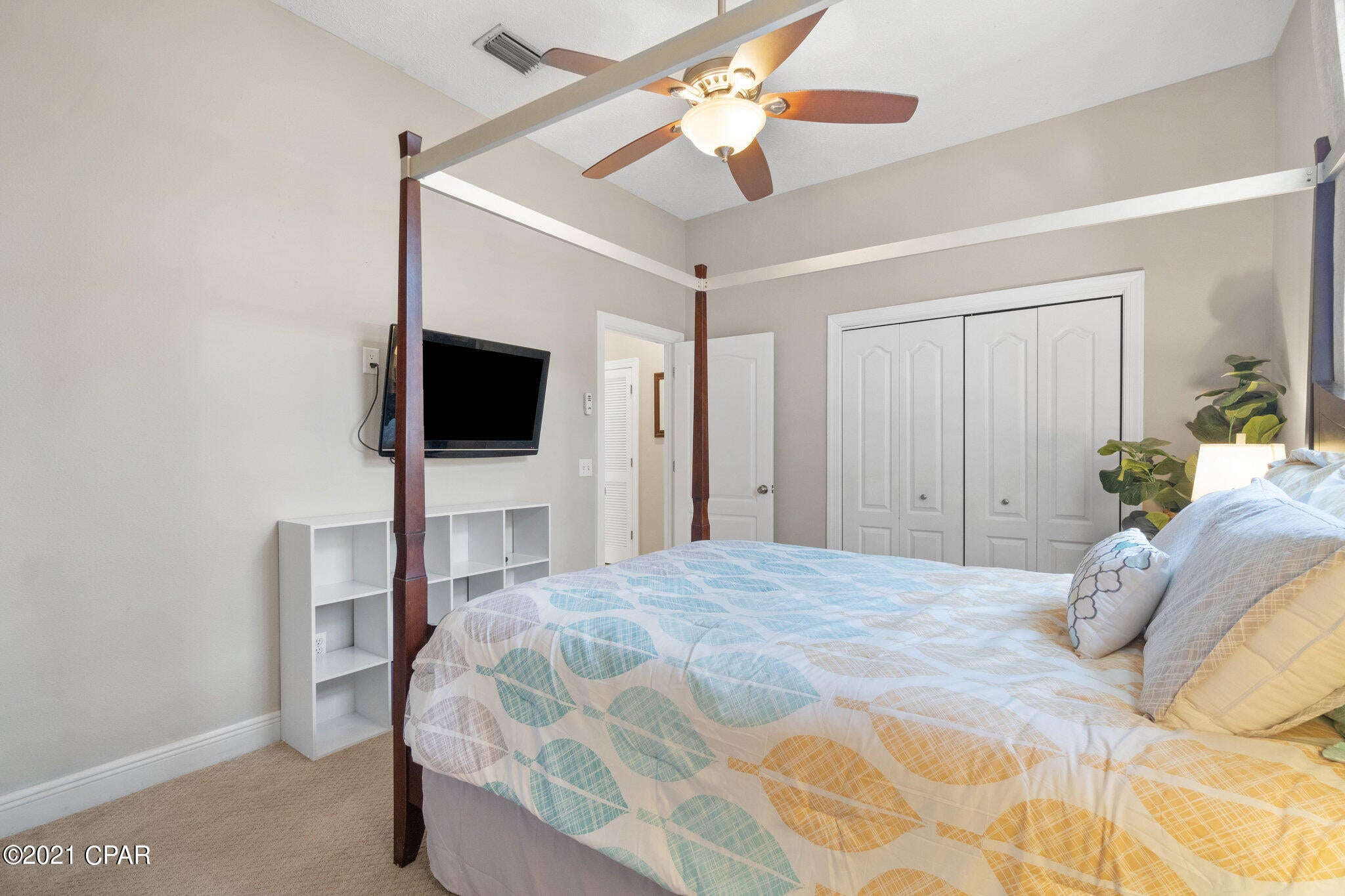 Legend Lakes - Residential