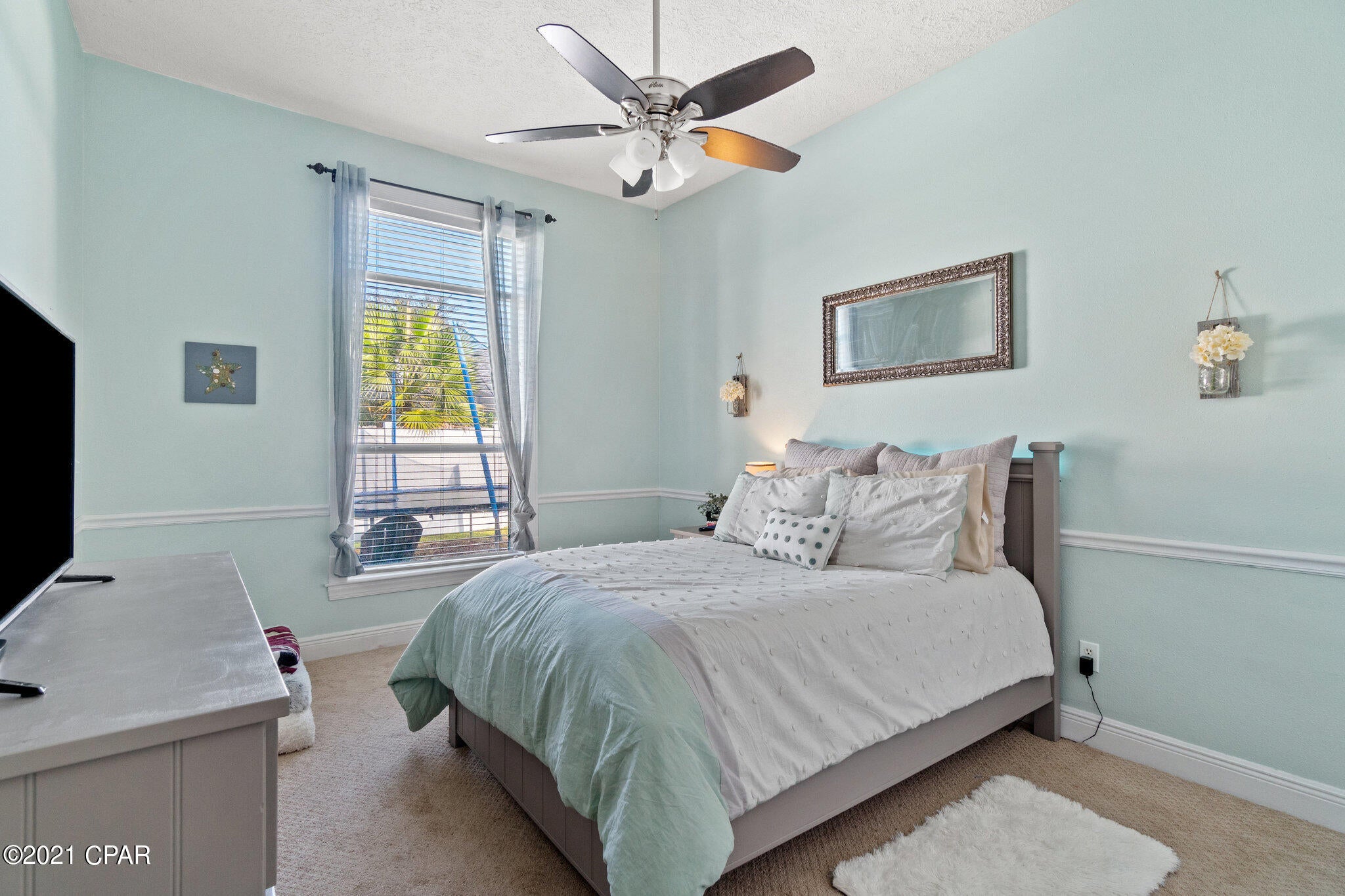 Legend Lakes - Residential