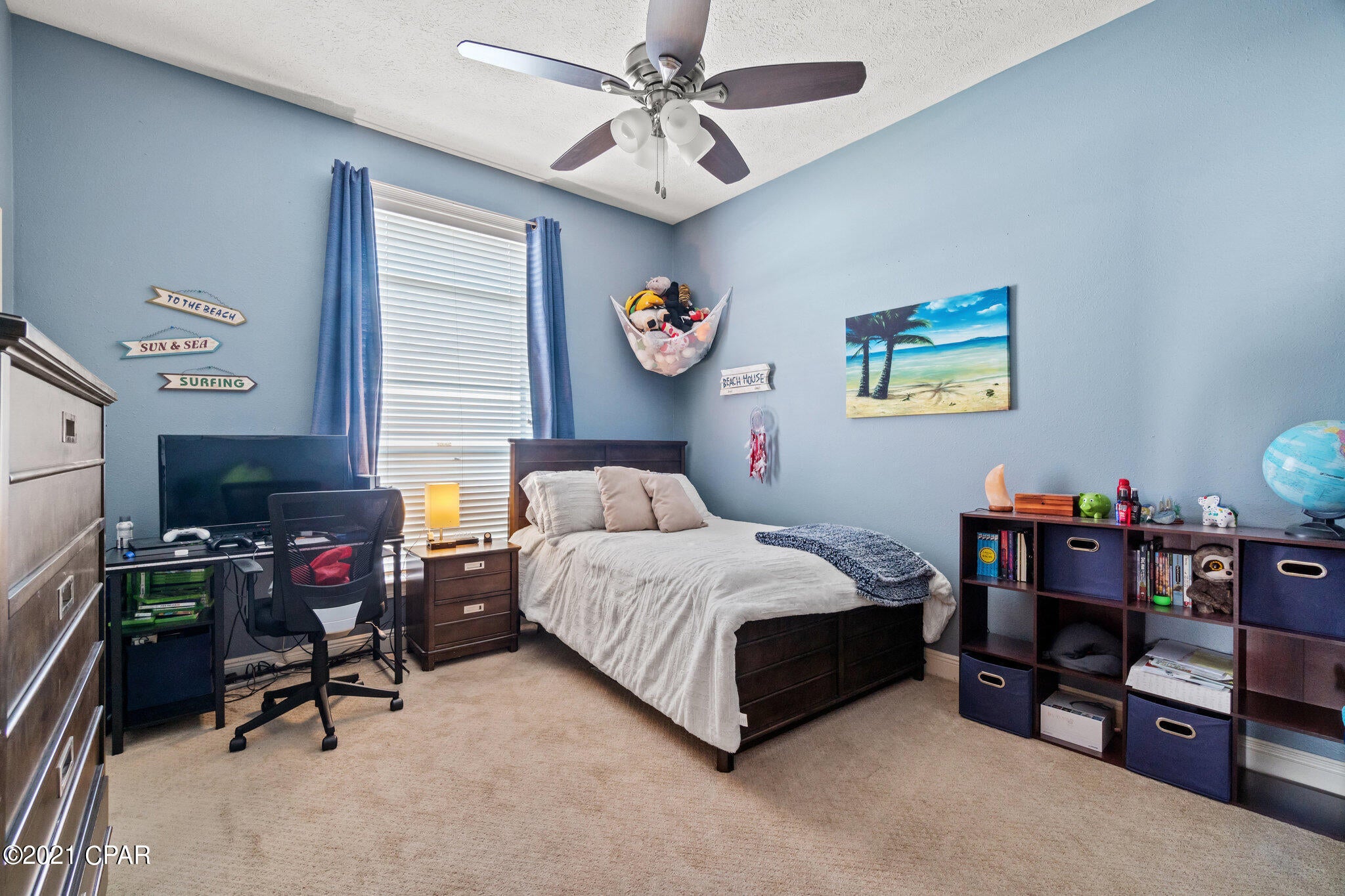 Legend Lakes - Residential